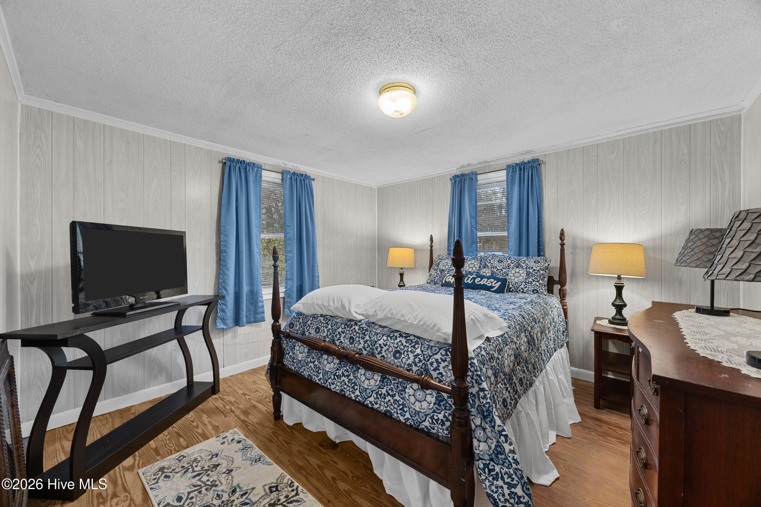 100550119 | Photo 16