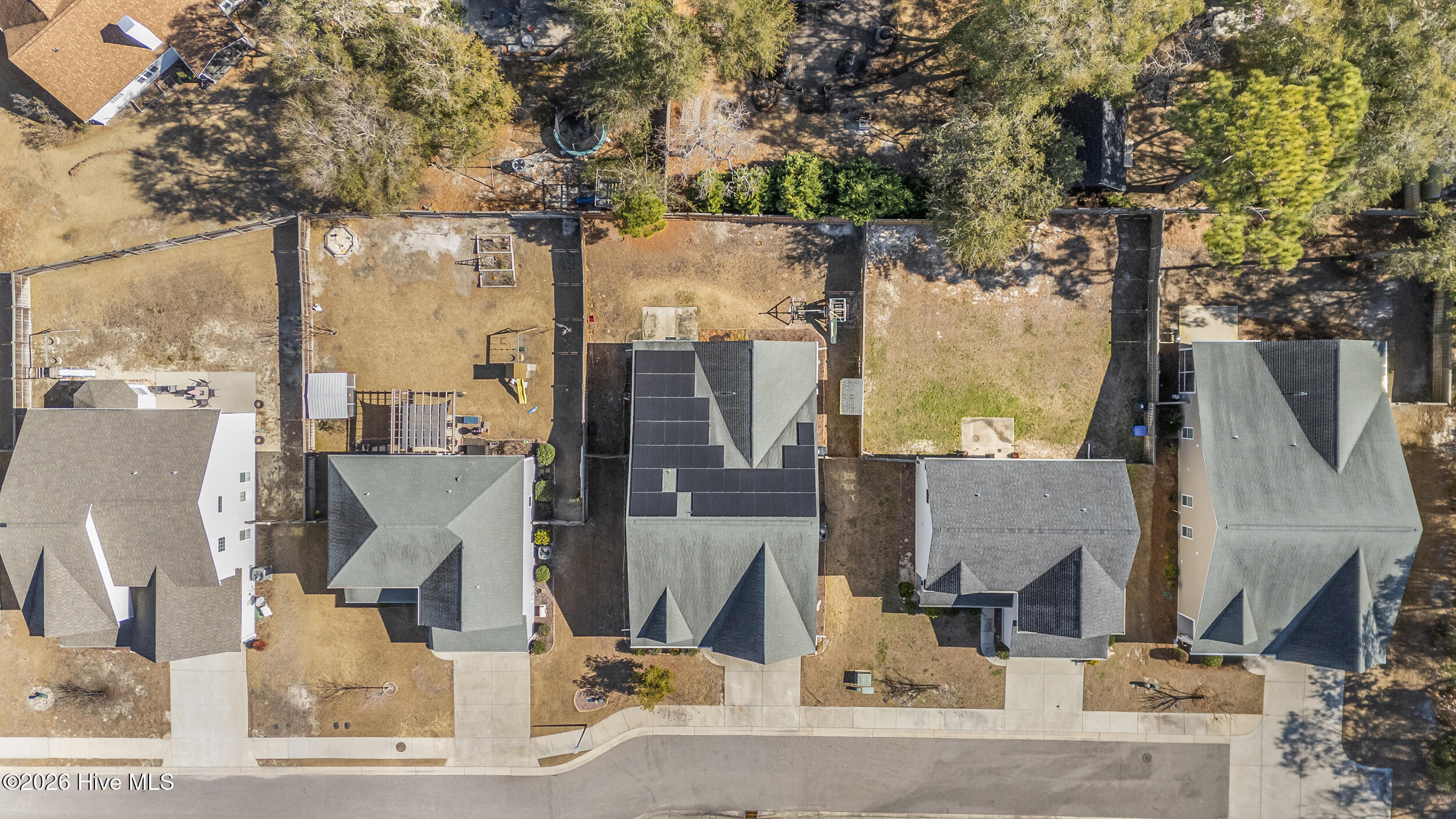 100552443 | Photo 33