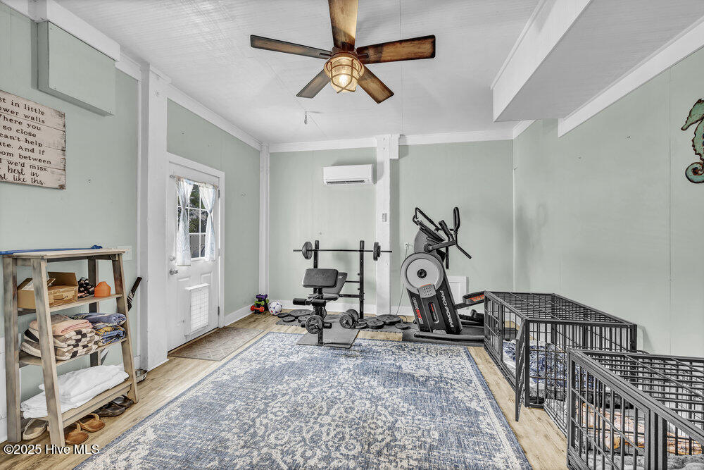 100542782 | Photo 43