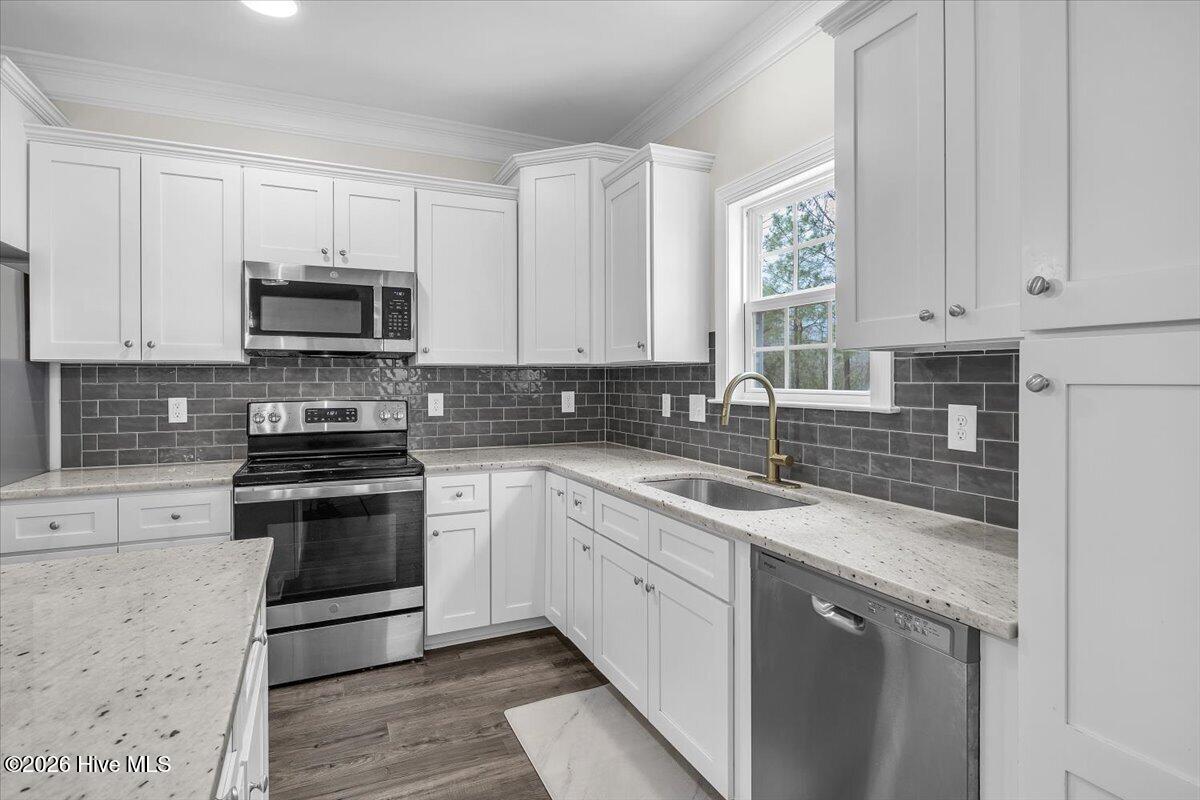 100553155 | Photo 20