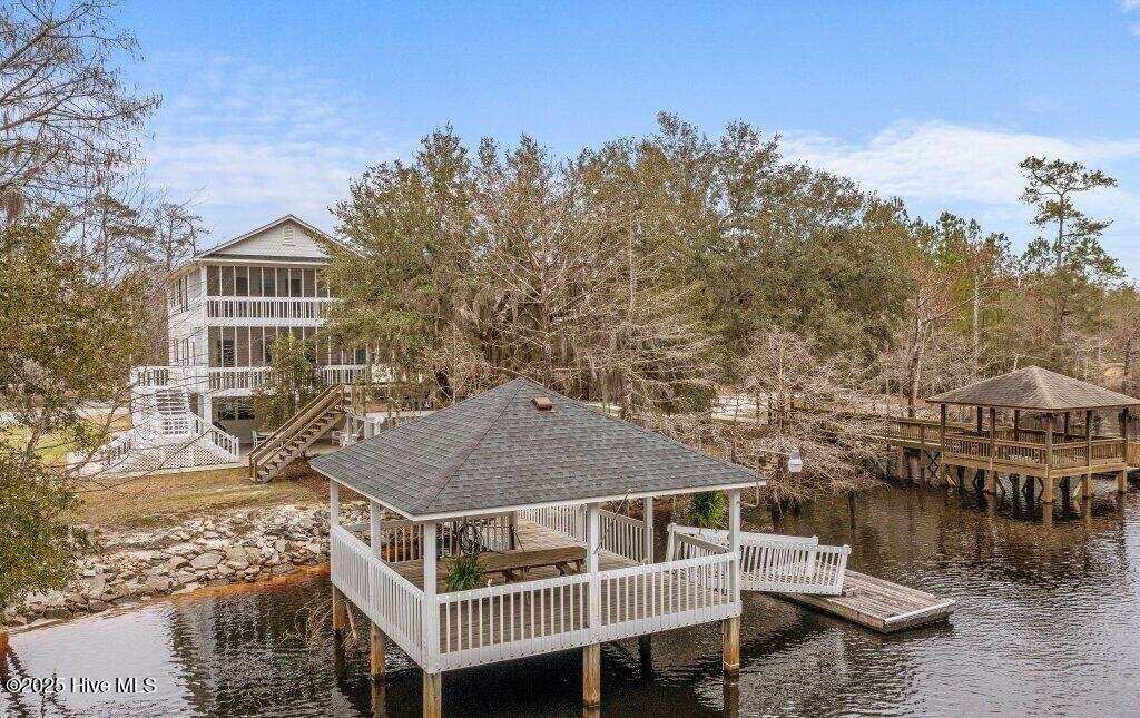 100488522 | Photo 19