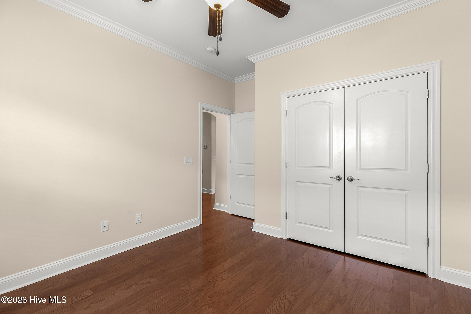 100556141 | Photo 36