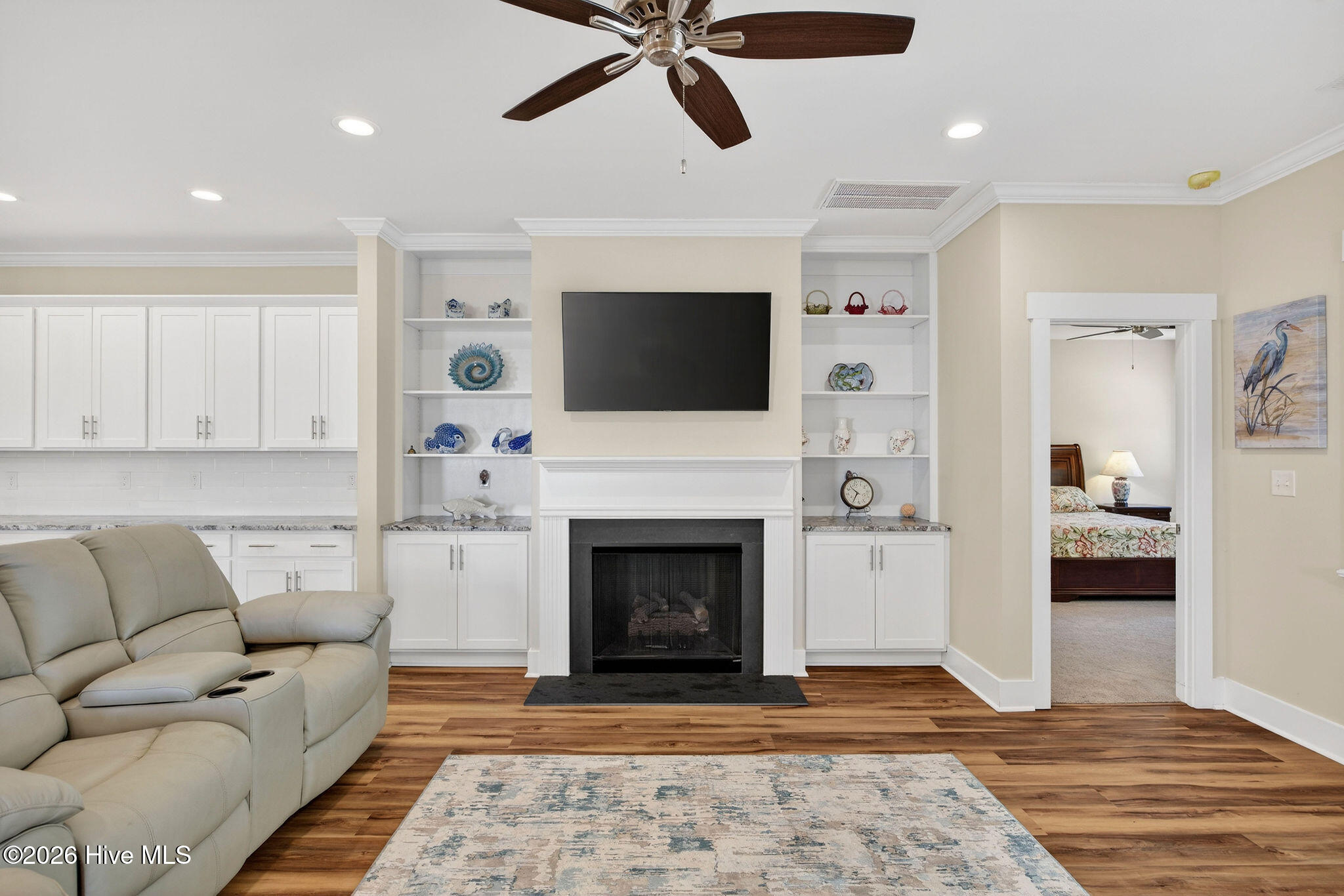 100552112 | Photo 12