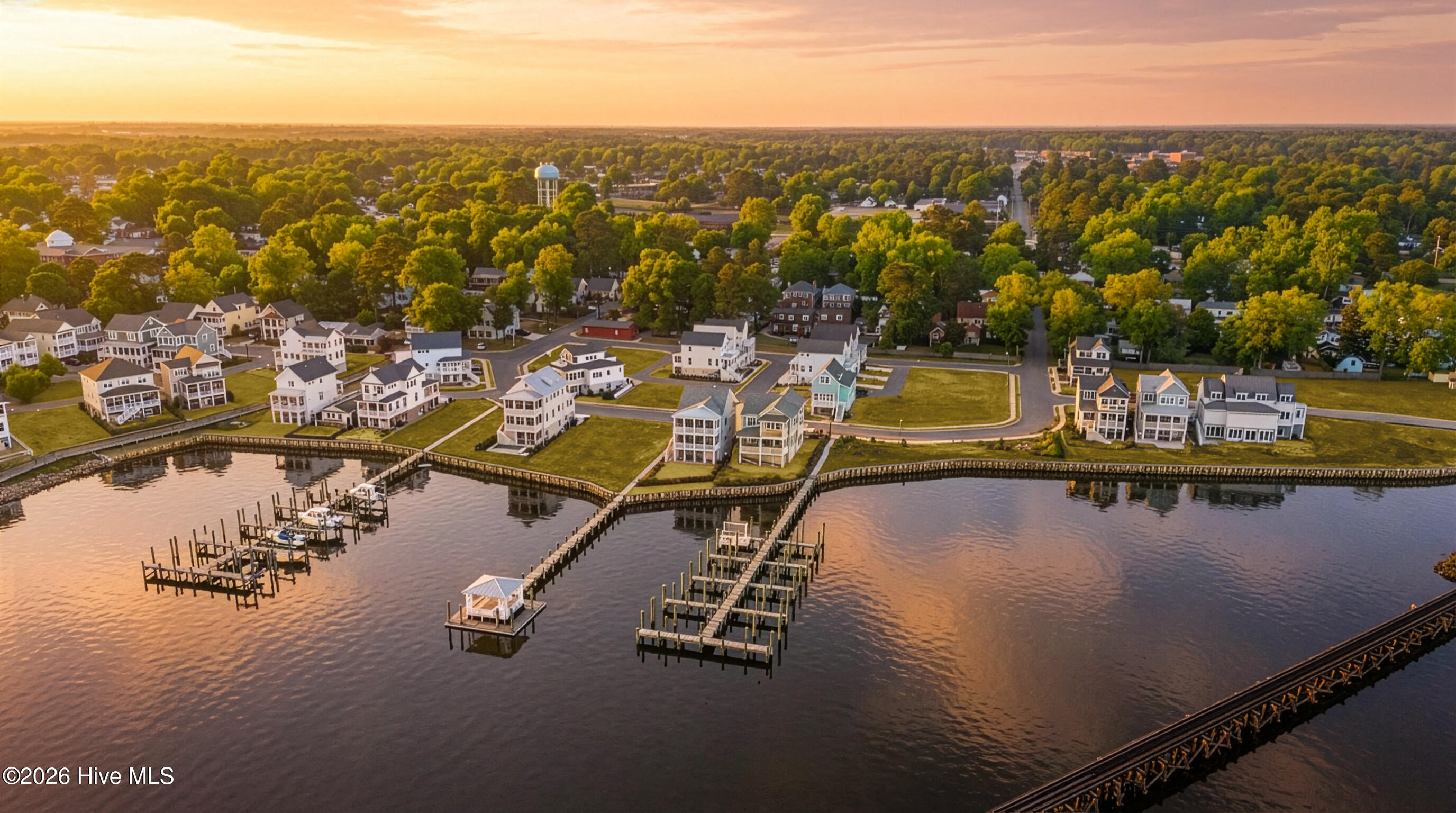 13th image of 614 Front St, Washington, NC 27889 | MLS# 100592103