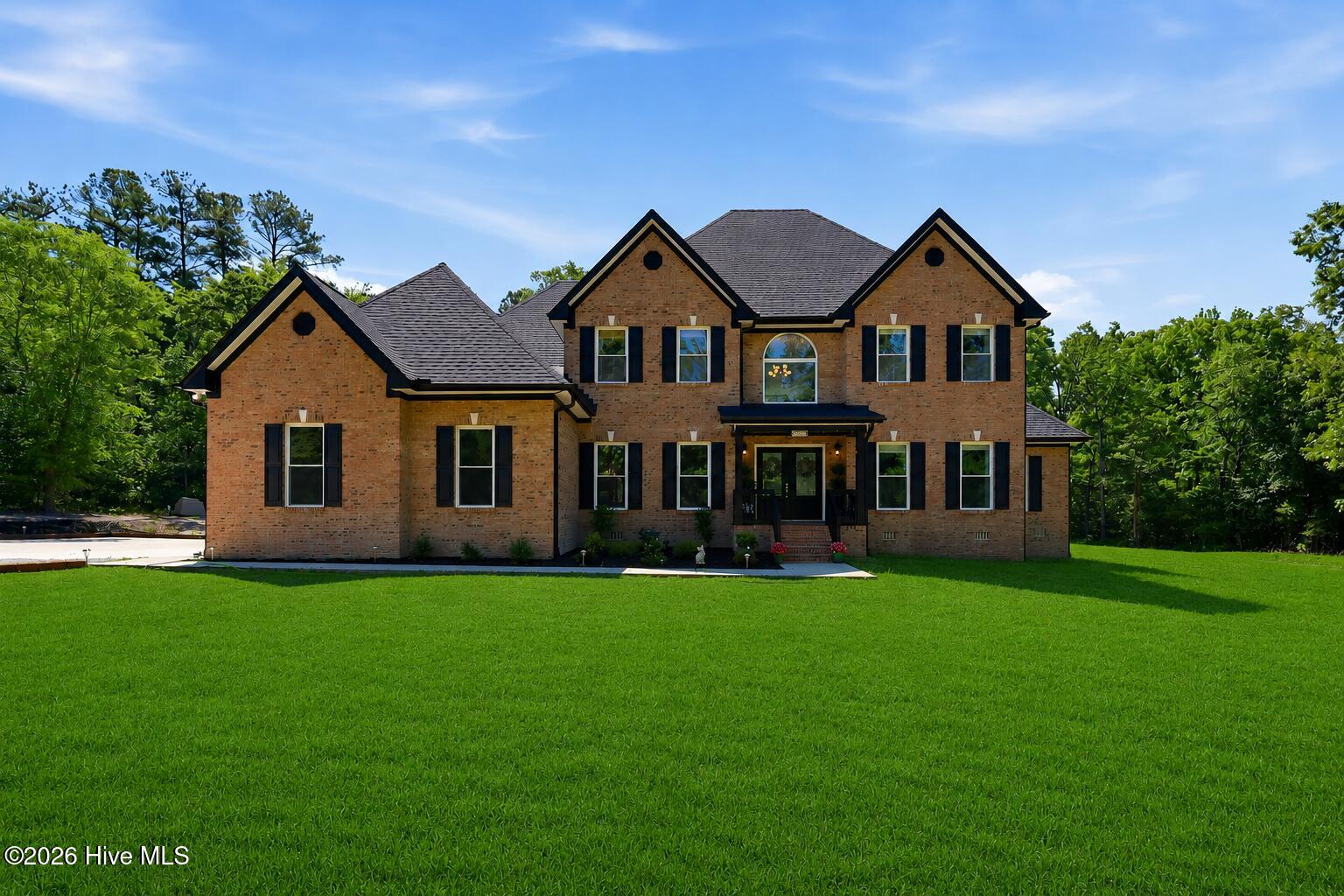 Photo 1 of Single family home for sale at 320 Willow Oak Ct, Cameron, NC 28326 | MLS# 100600711 | Listing updated on 2026-09-02