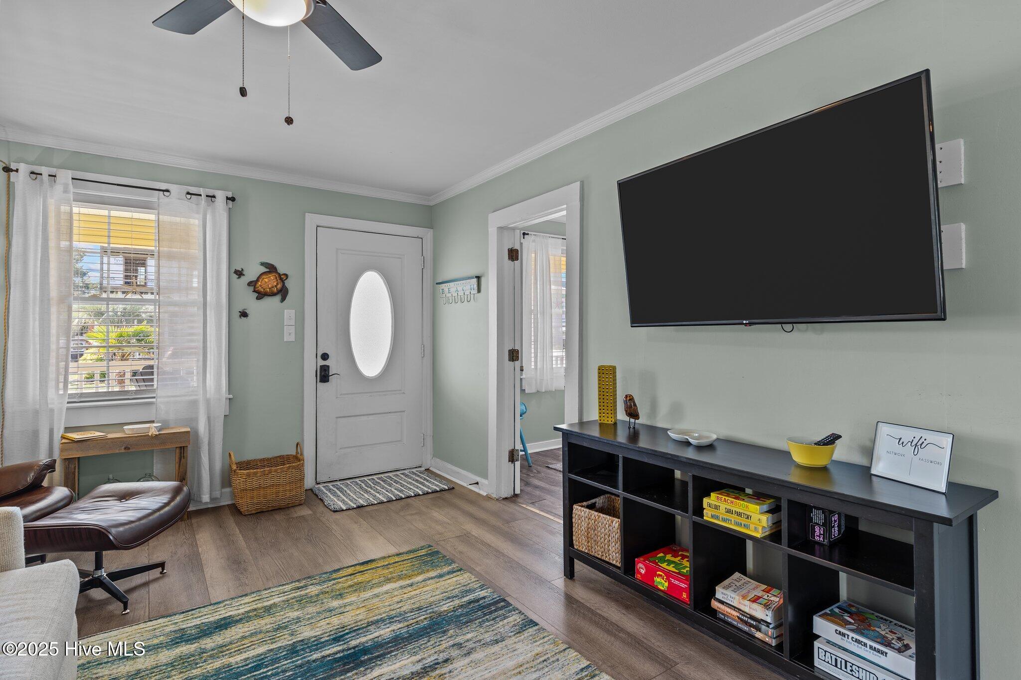 100511198 | Photo 14