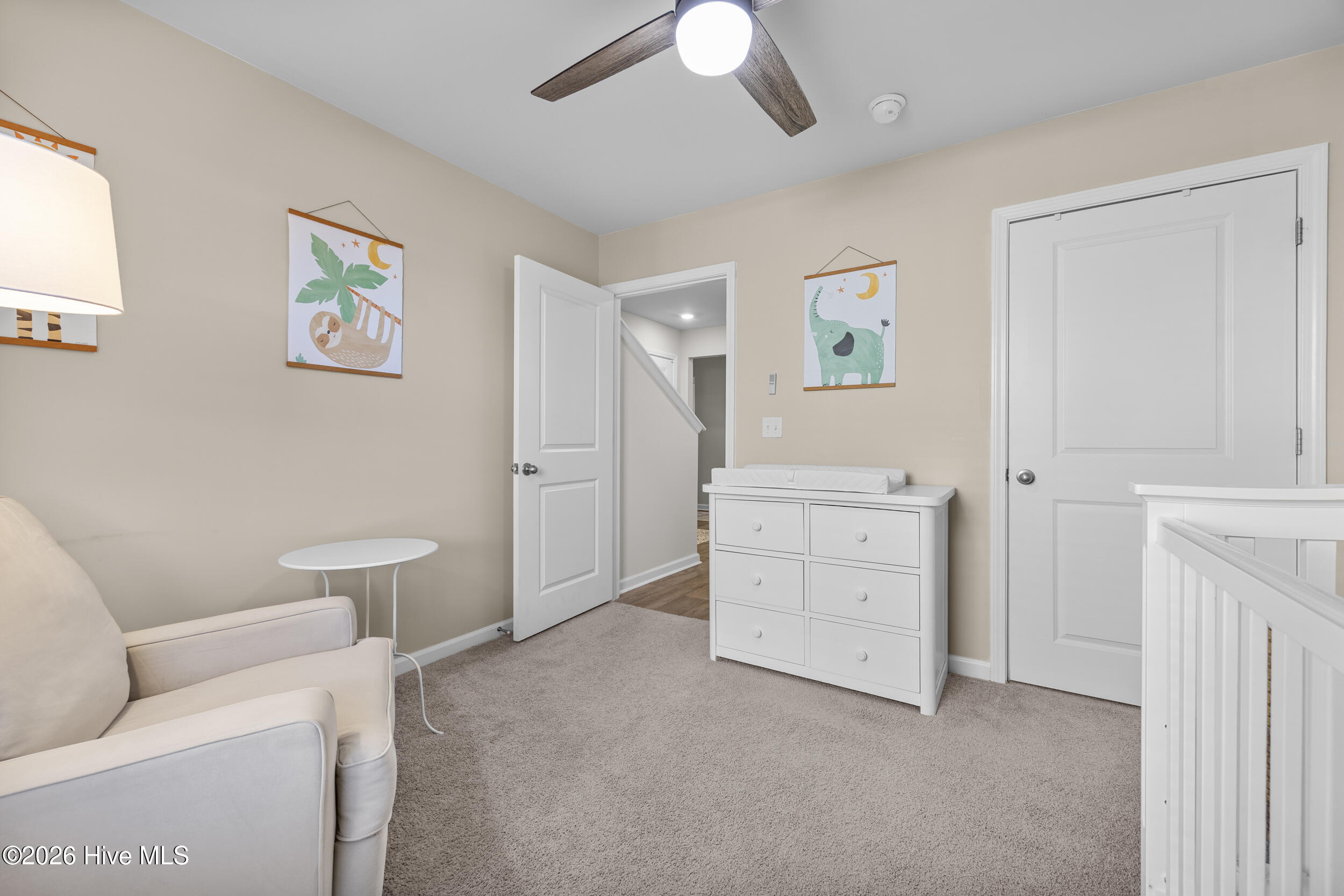 100550214 | Photo 27