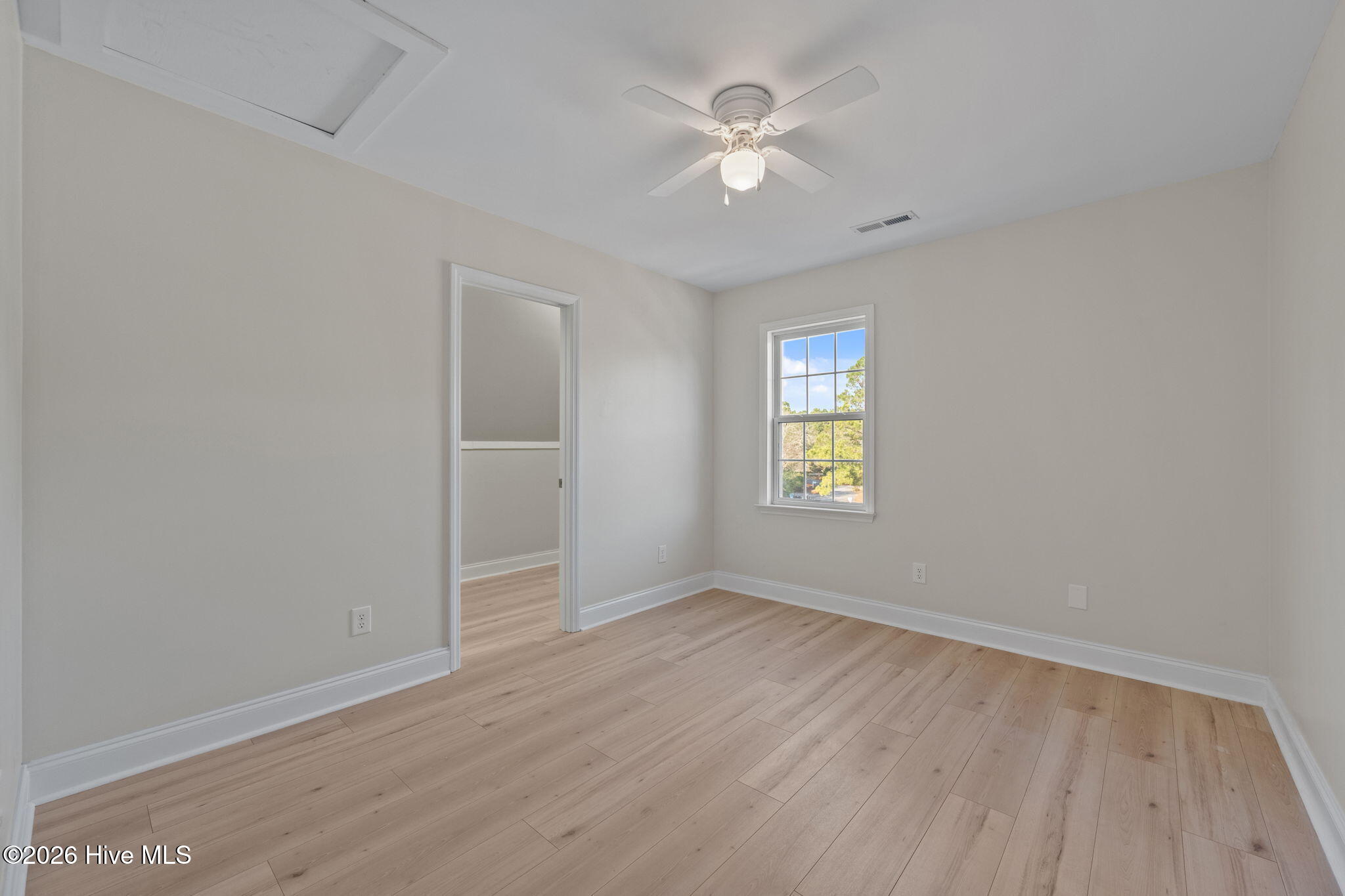 106 Dolphin Drive, Hampstead, NC 28443 Listing Photo  31