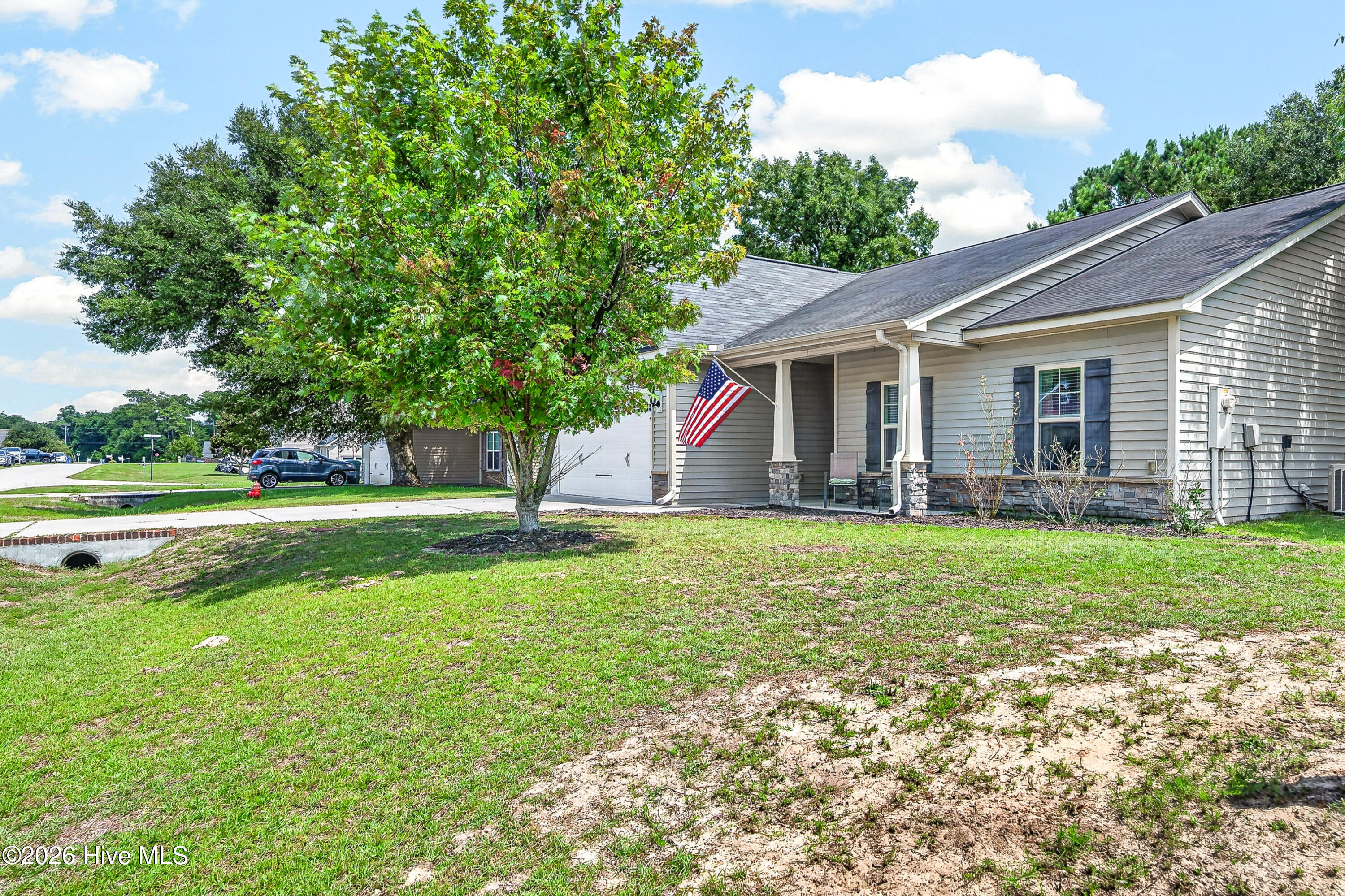 413 Peppermint Drive,Hubert