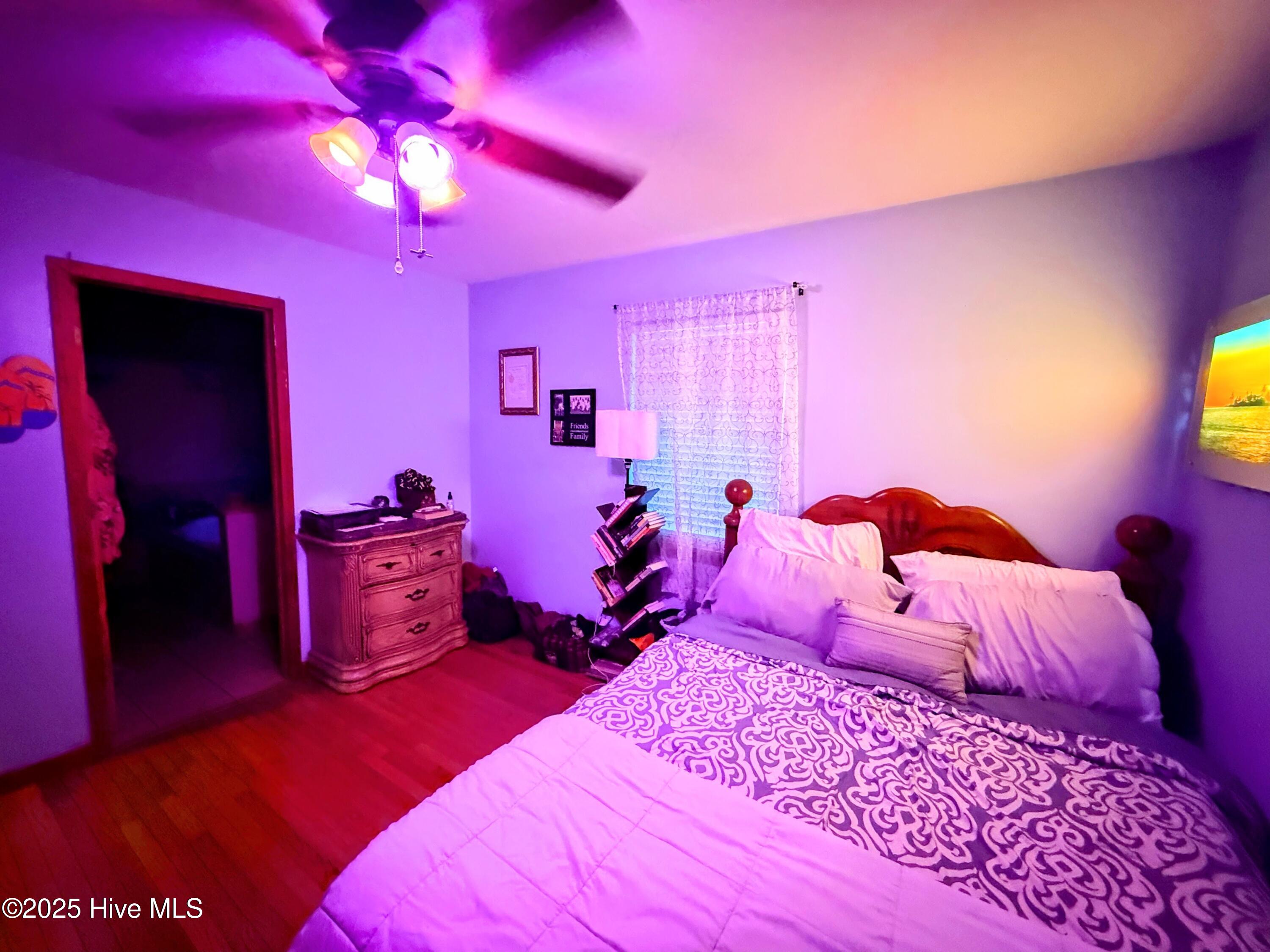 100523236 | Photo 20