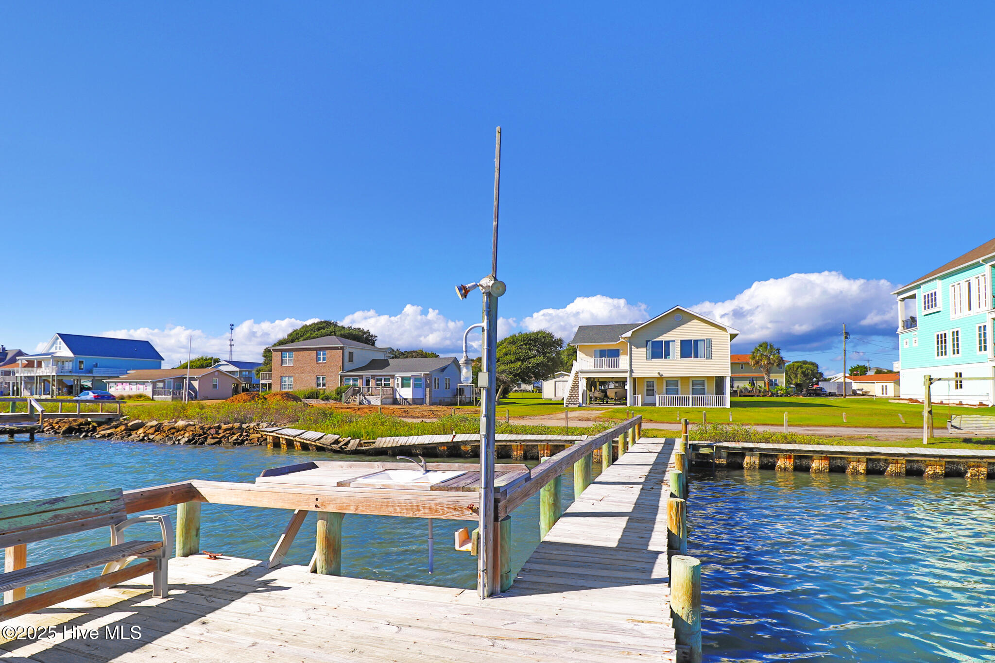 100535334 | Photo 54