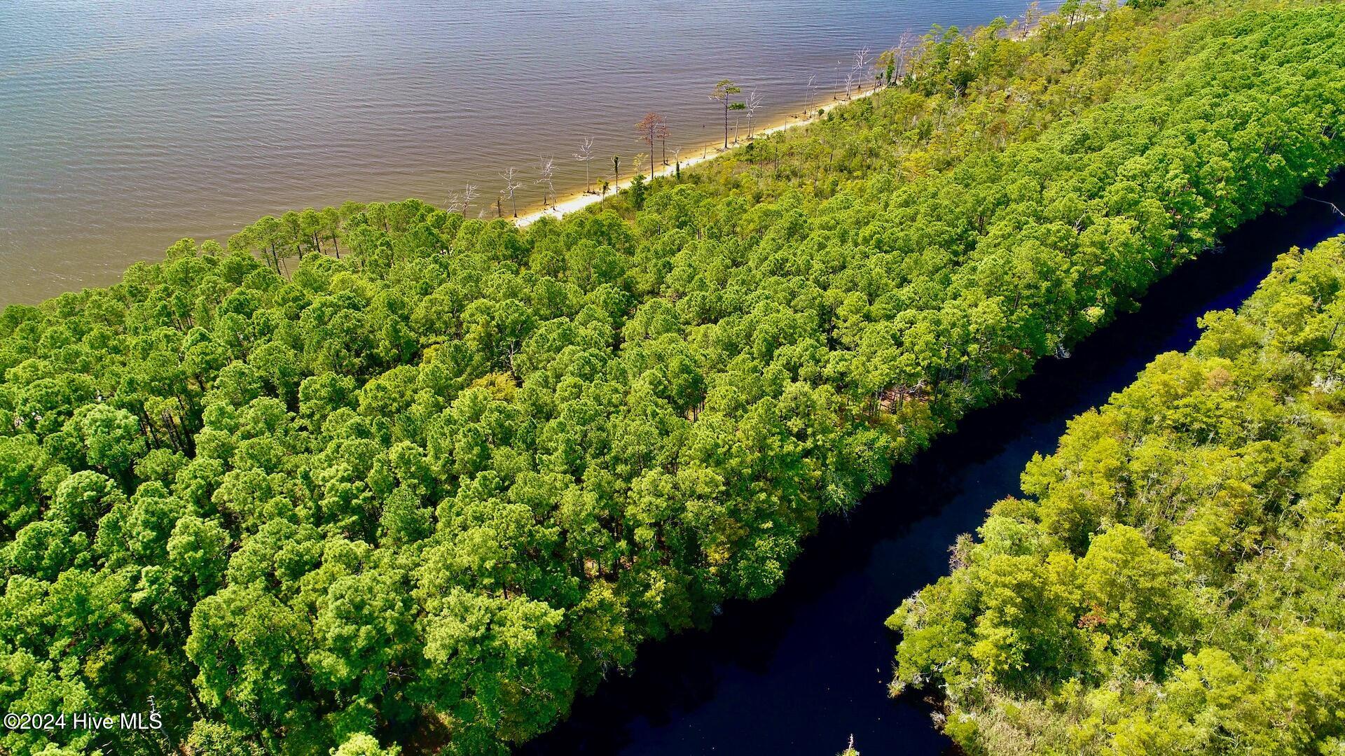 0 W Side Lane, Powells Point, NC, 27966