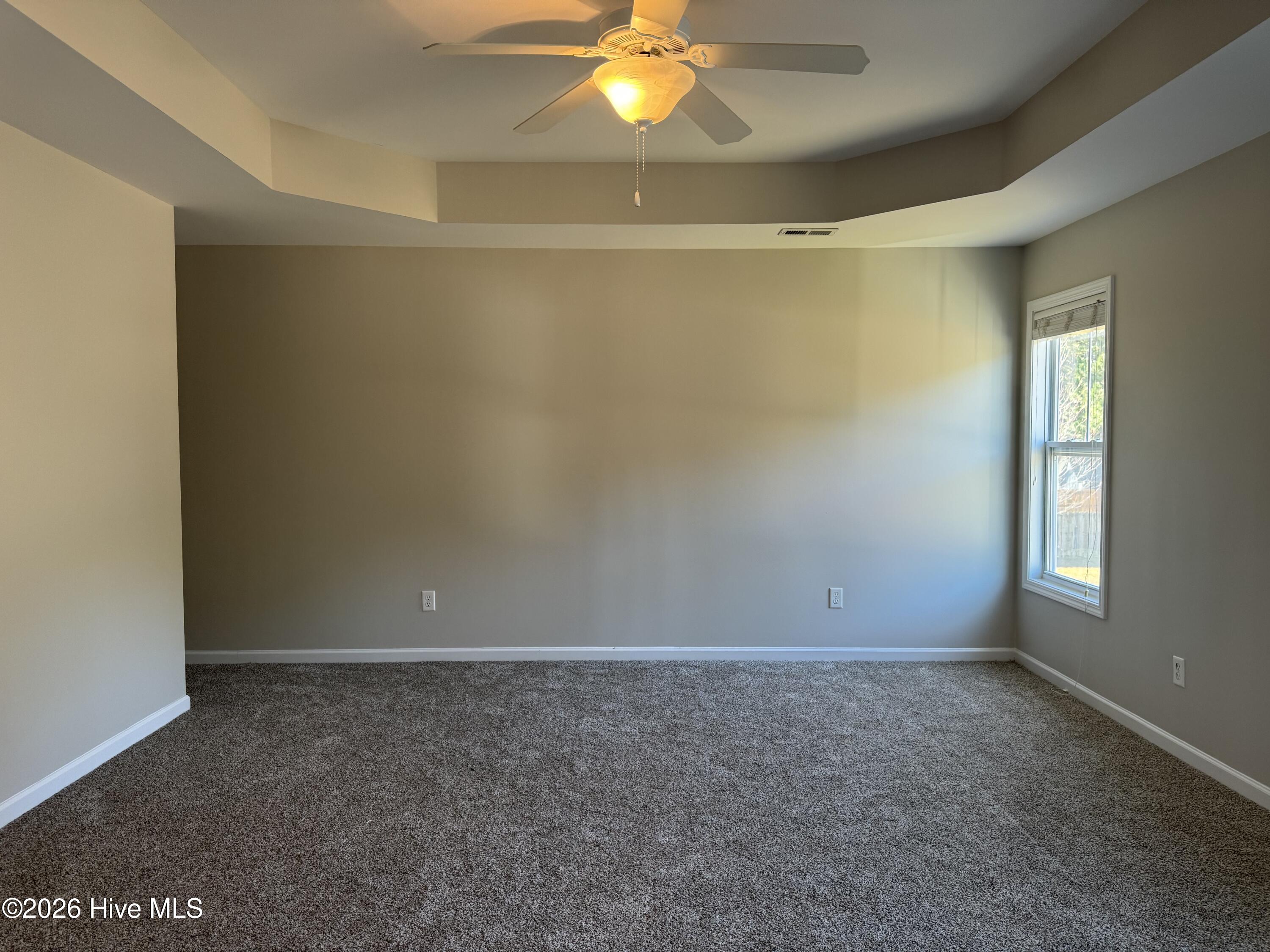 100549154 | Photo 21