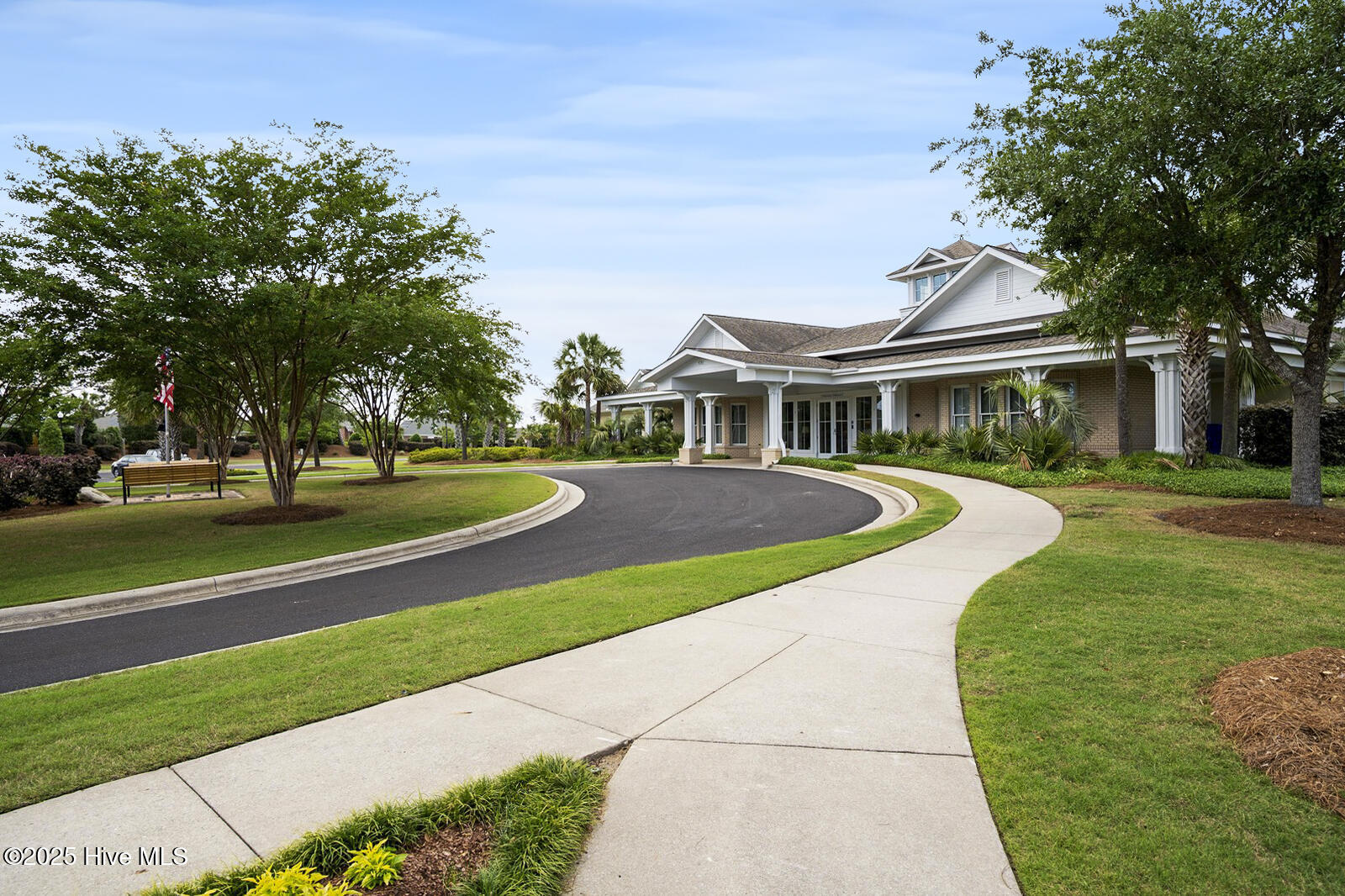 100541104 | Photo 70