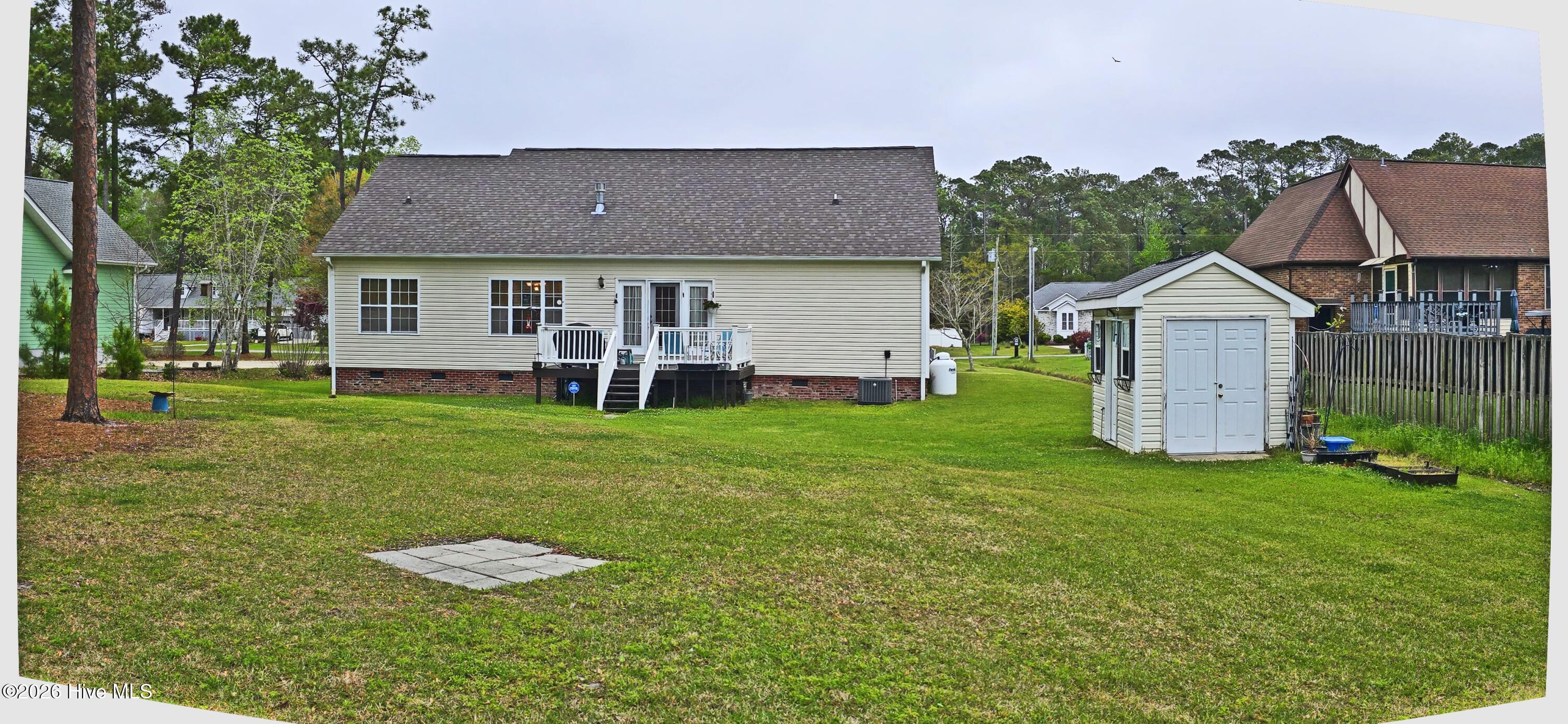 100565101 | Photo 22