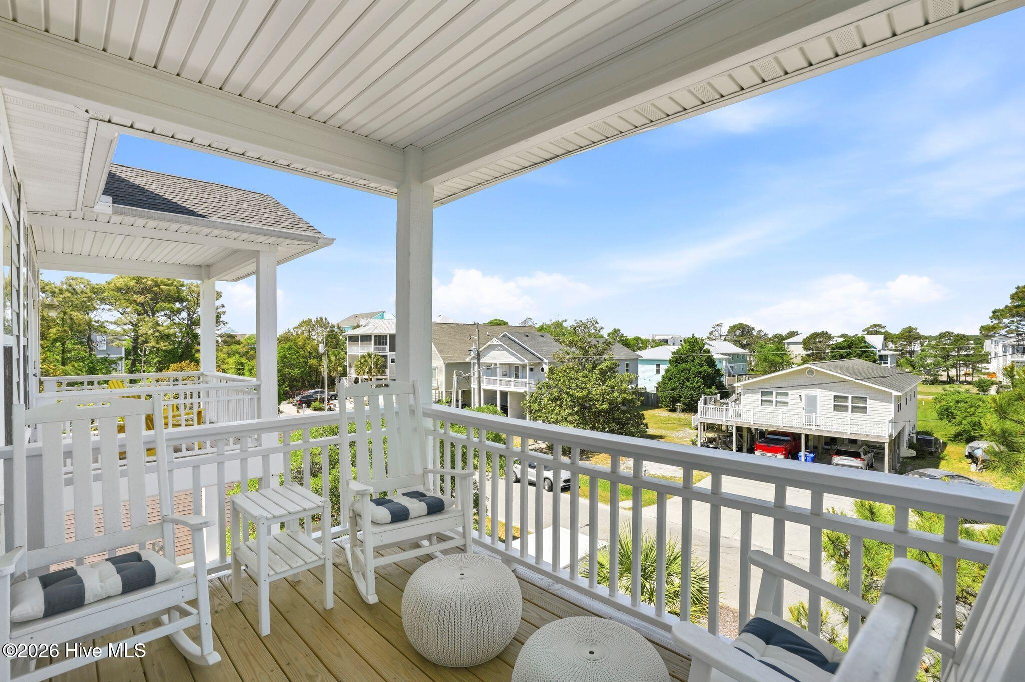 100568540 | Photo 21