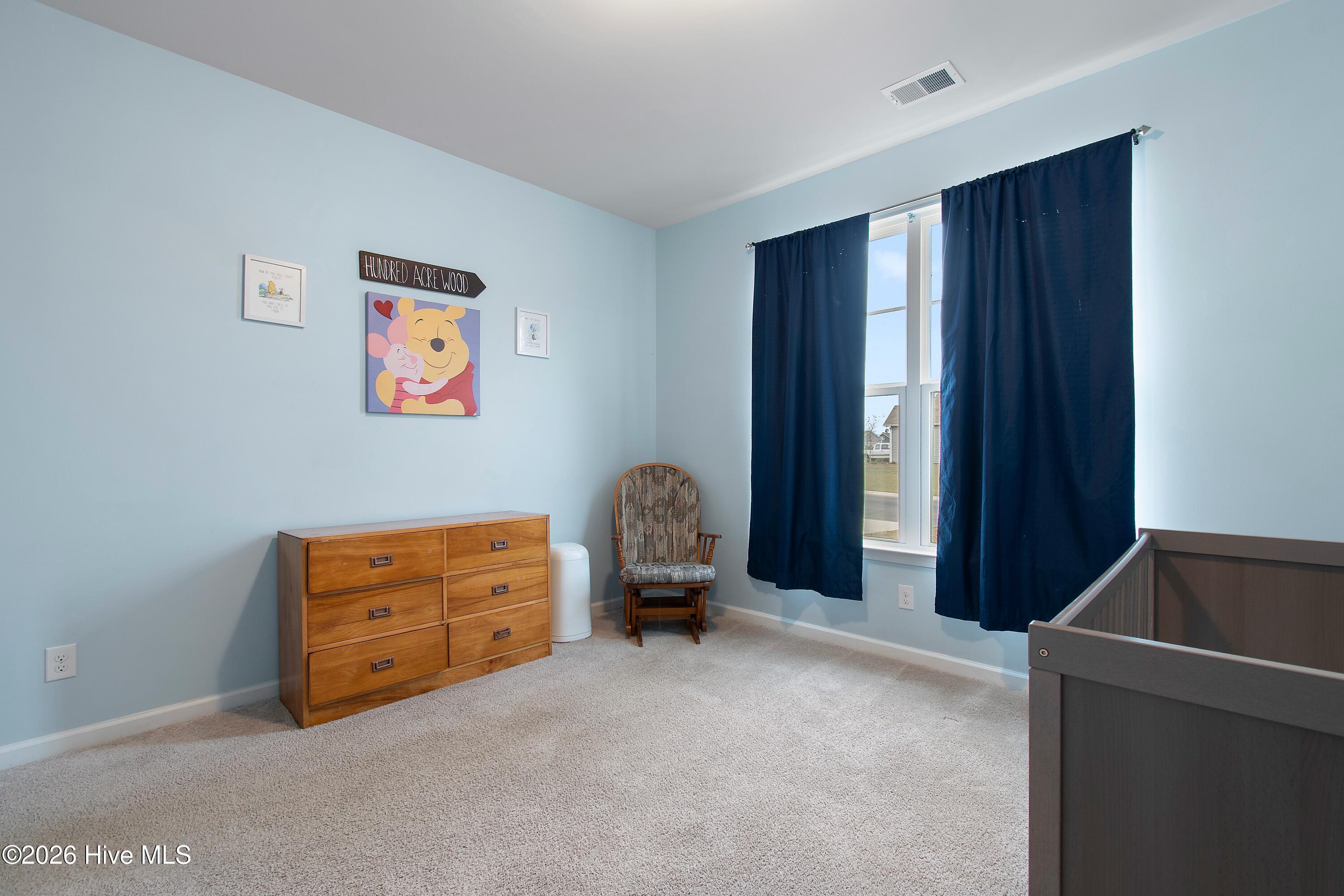 100560000 | Photo 13