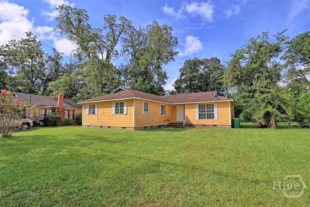 Photo 2 of Single family home for sale at 4007 5th Street, Savannah, GA 31408 | MLS# SA364891 | Listing updated on 2026-09-18