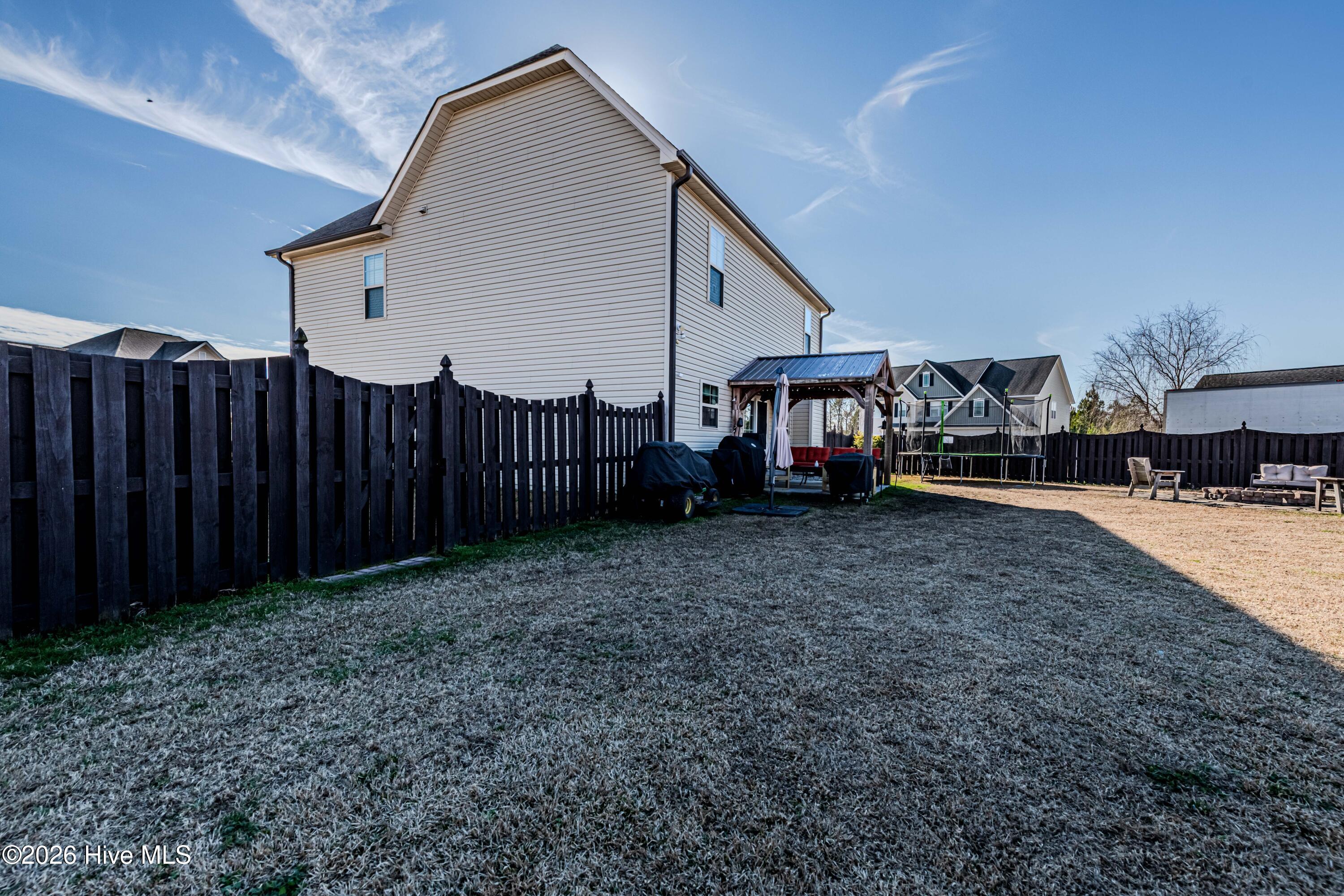 100555095 | Photo 66