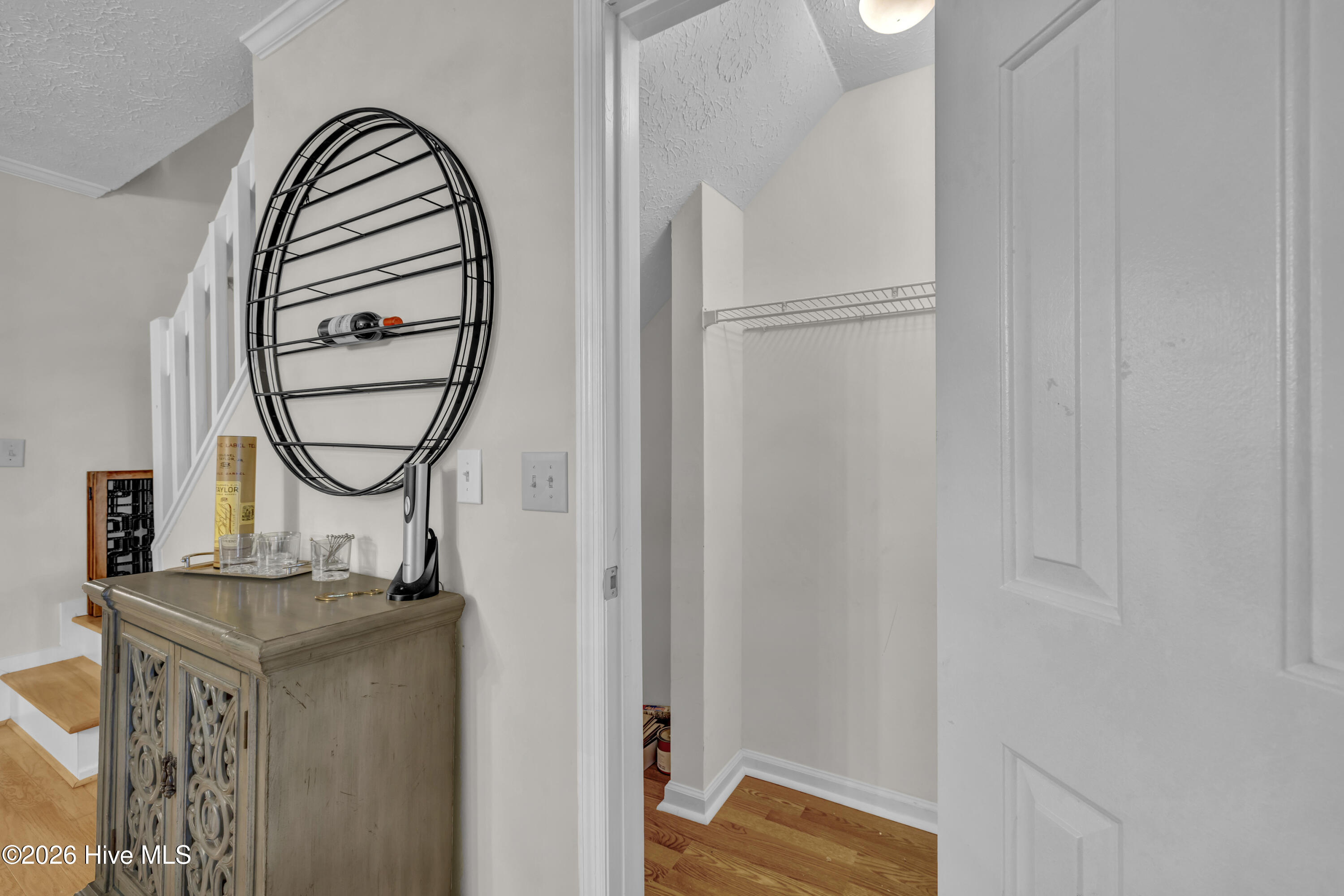 100550839 | Photo 20