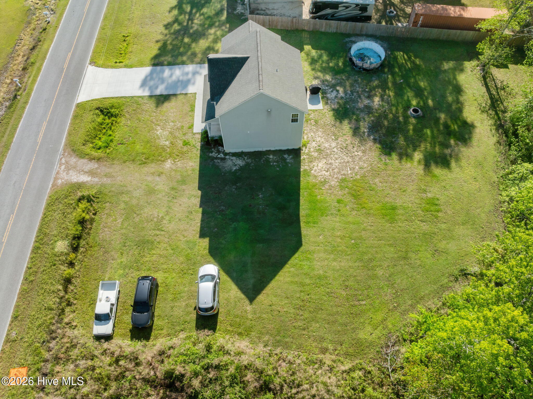 100567197 | Photo 43