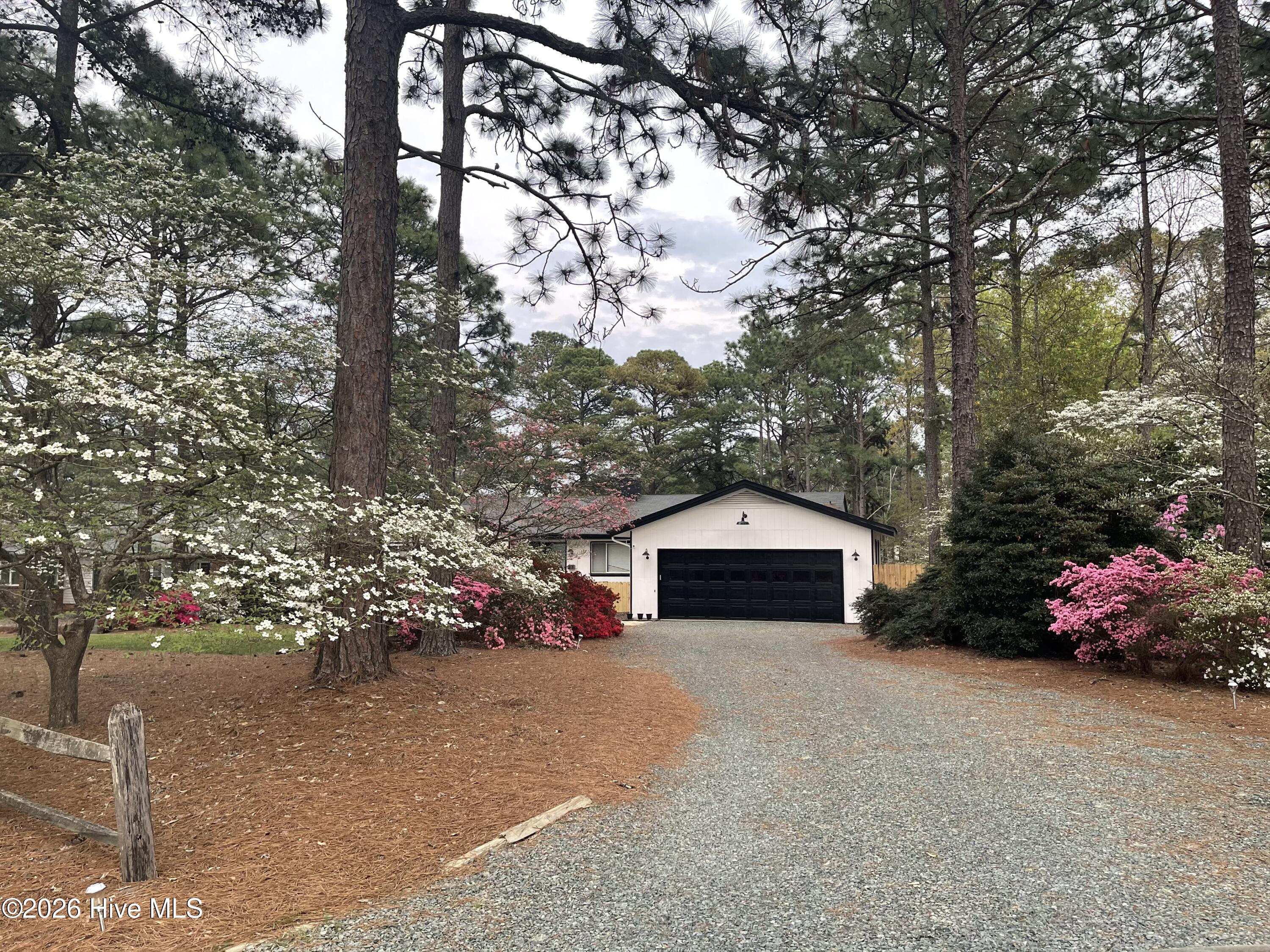 27 Par, Whispering Pines, North Carolina, 3 Bedrooms Bedrooms, 9 Rooms Rooms,3 BathroomsBathrooms,Single family residence,For sale,Par,100578027