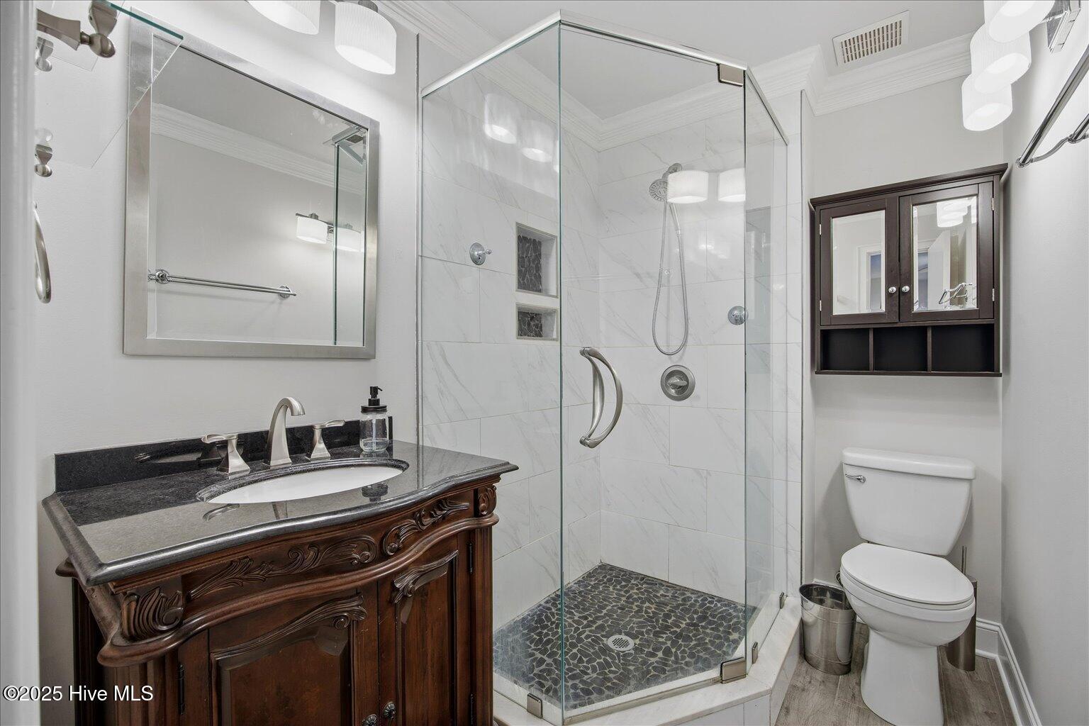 100546671 | Photo 20