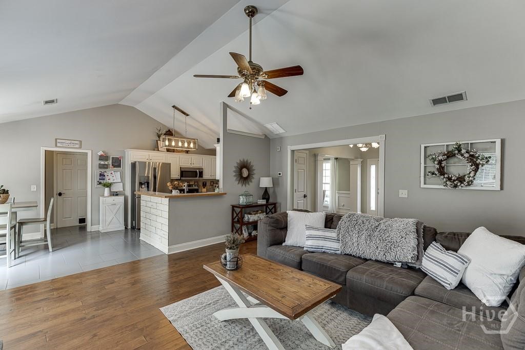 131 Wood Cove, Jefferson, GA 30549 Listing Photo  11