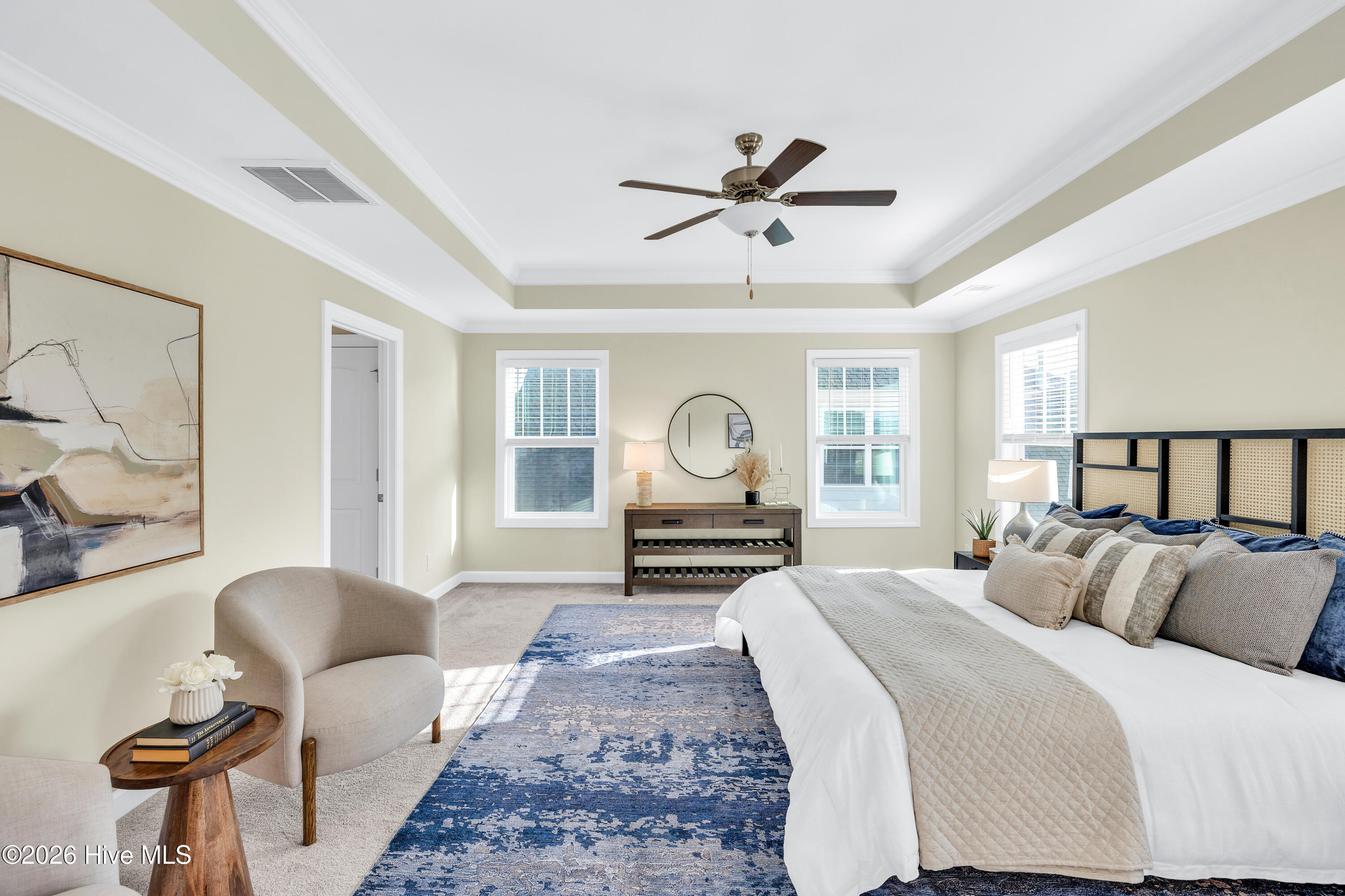 100548253 | Photo 28