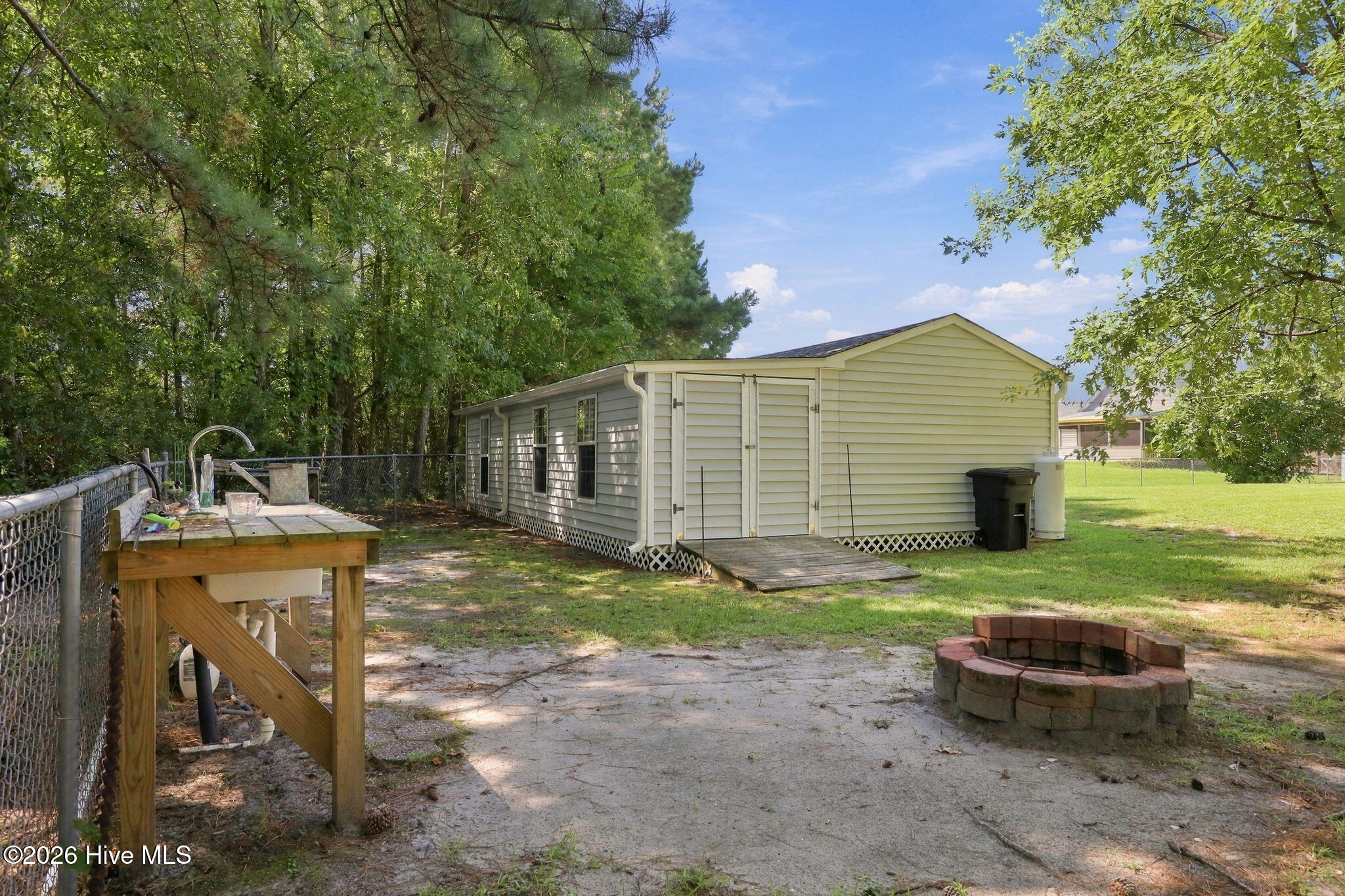 310 Bobbys Drive,Newport