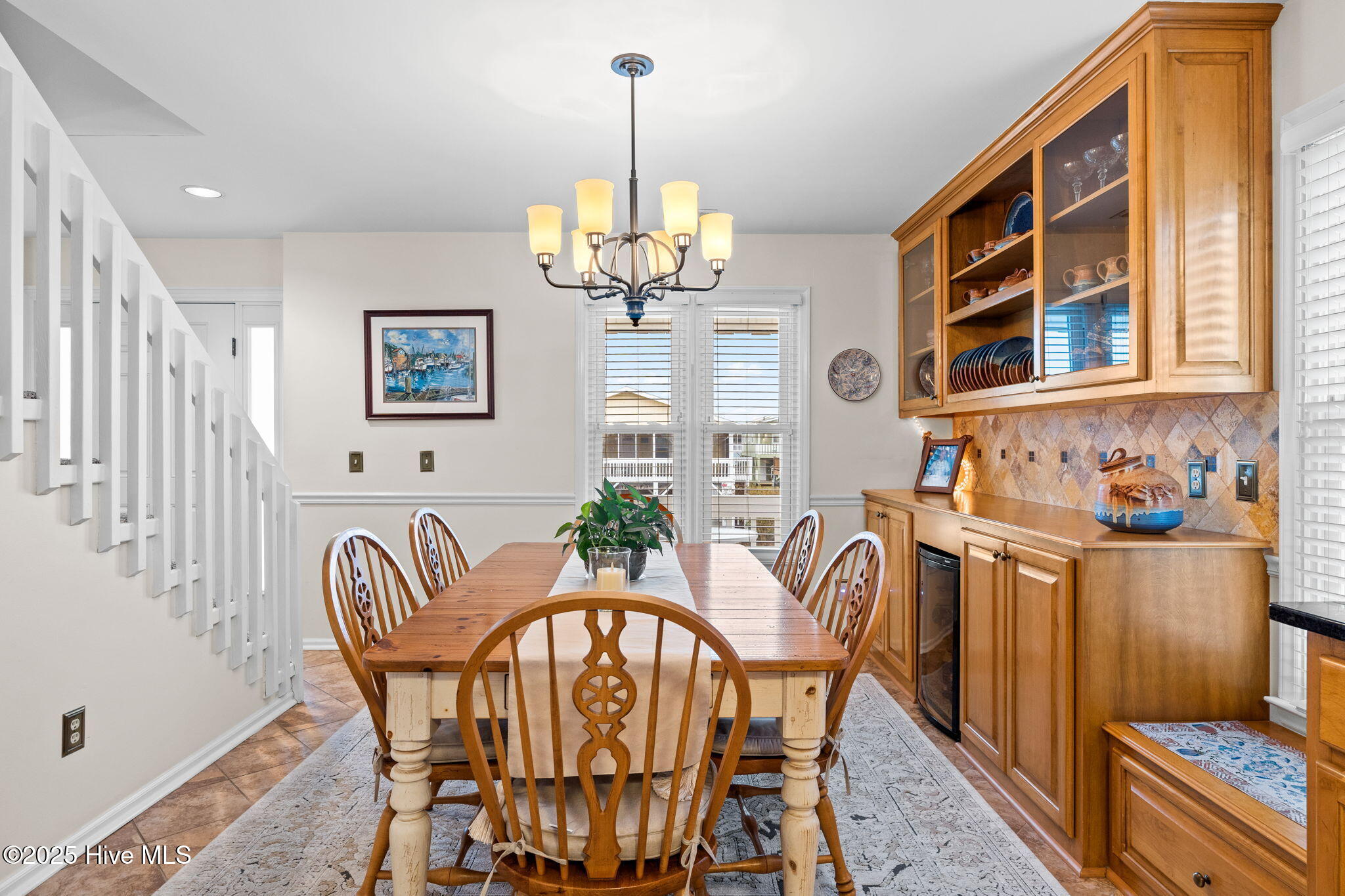 100545689 | Photo 10