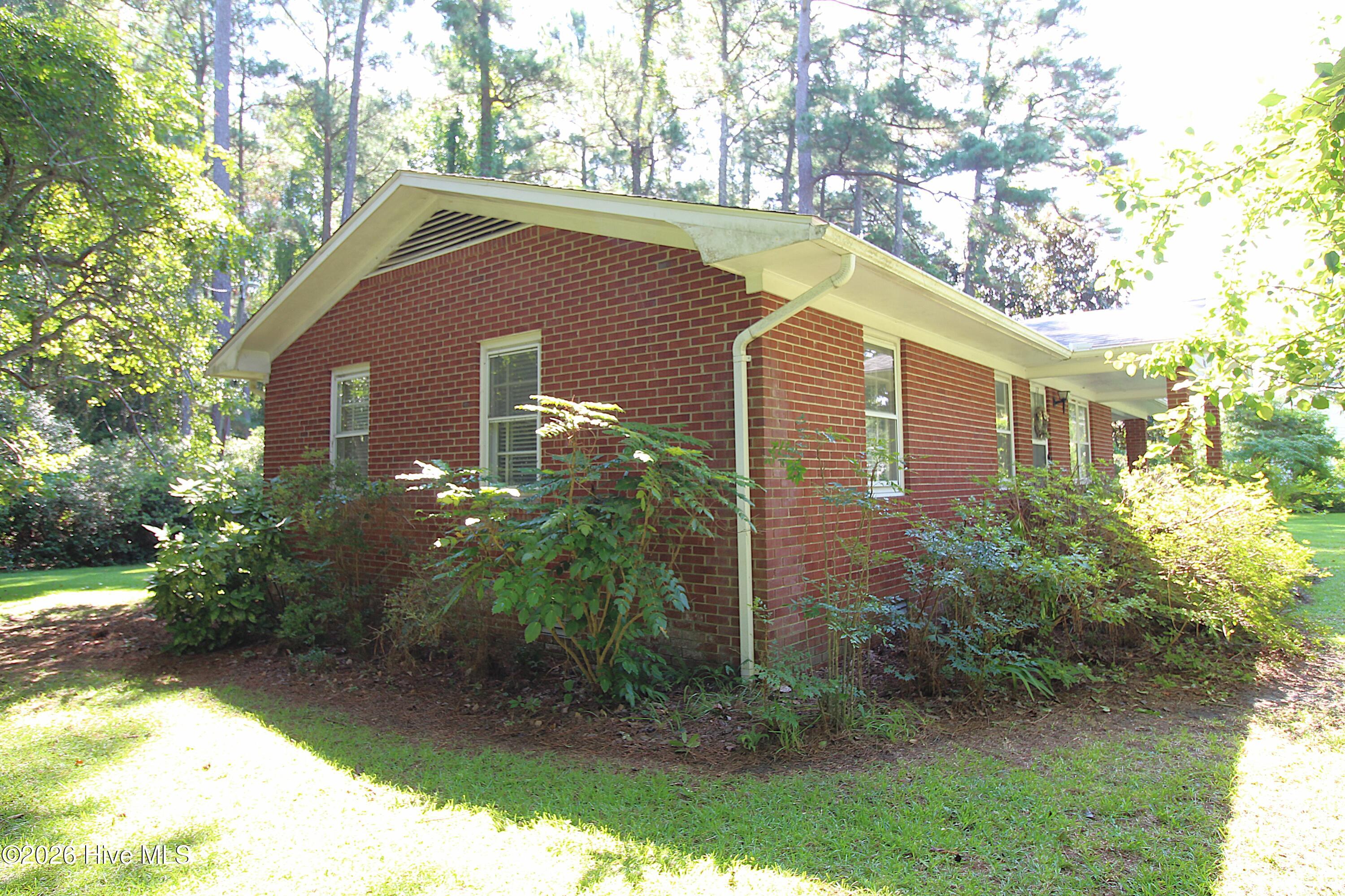 2462 Highway 70 E,Beaufort