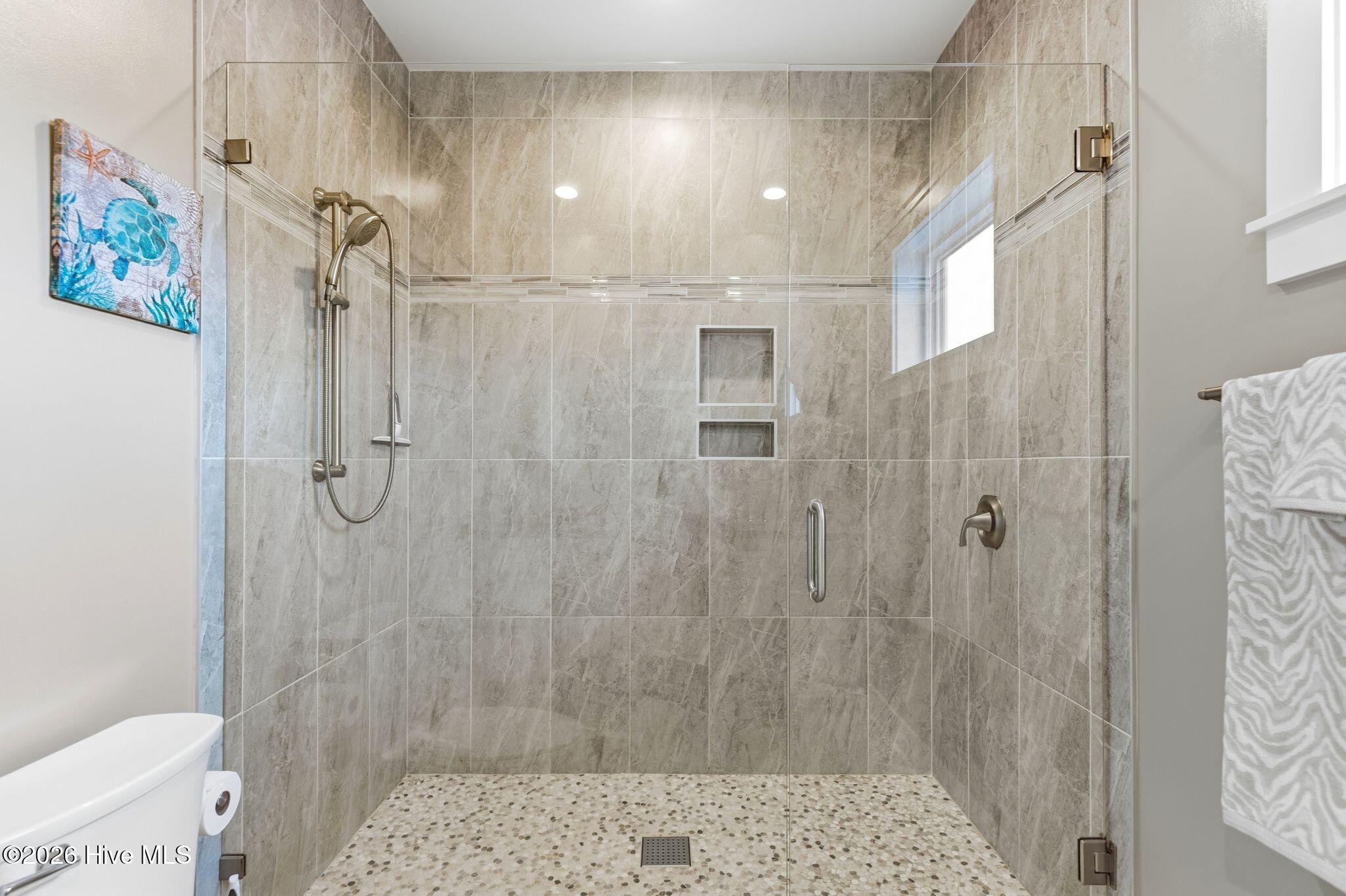 100556954 | Photo 27