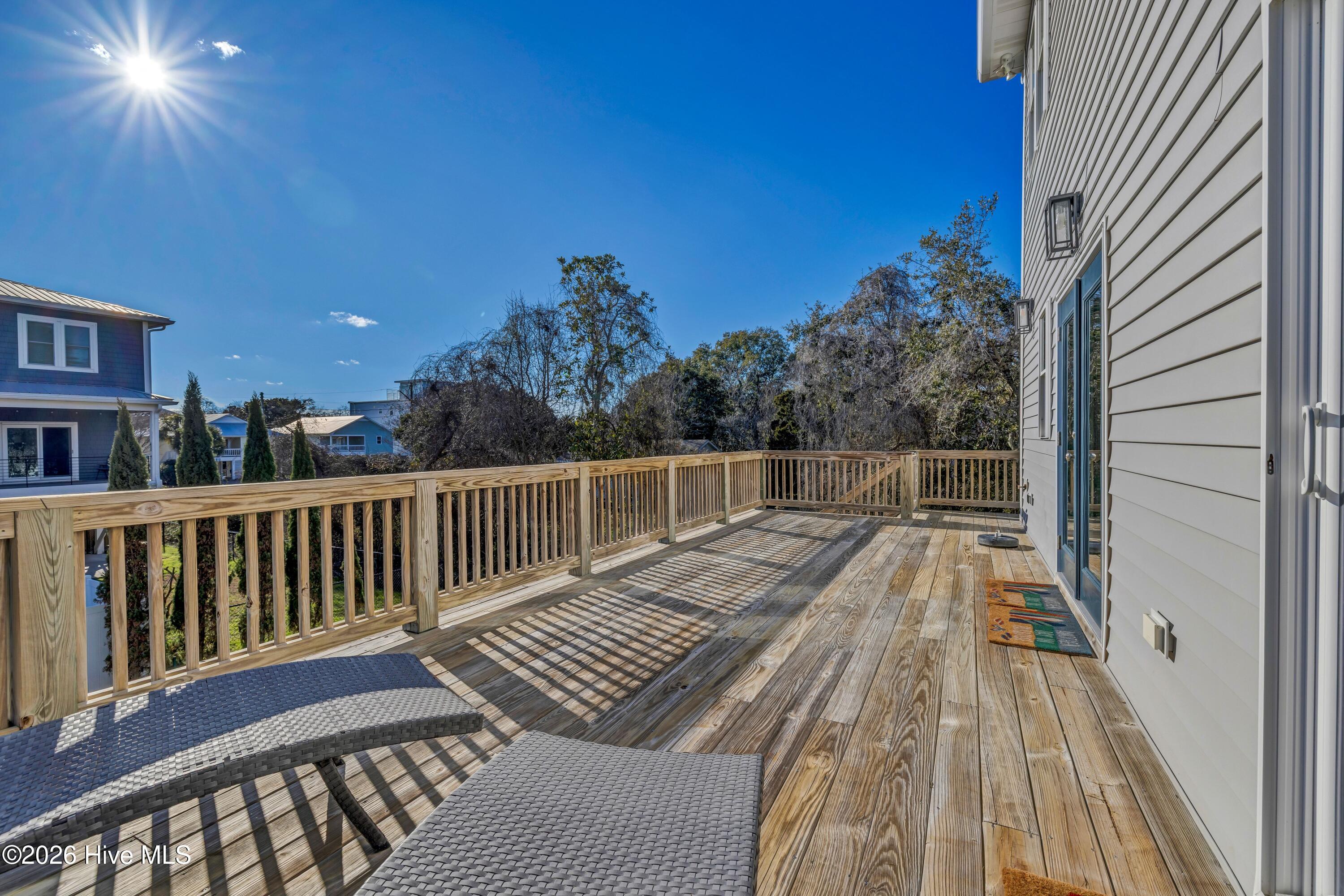 100549808 | Photo 20