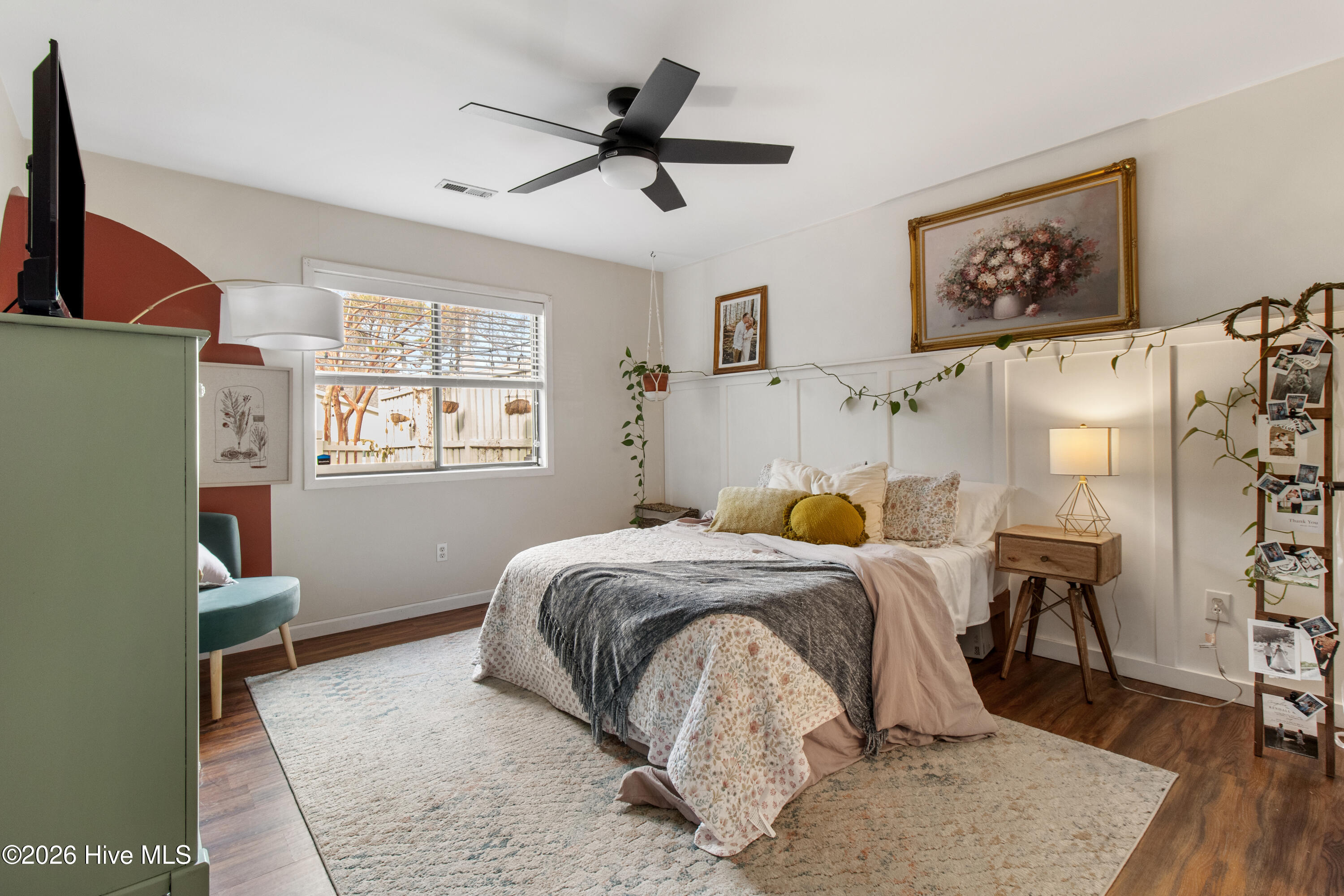 100552704 | Photo 19