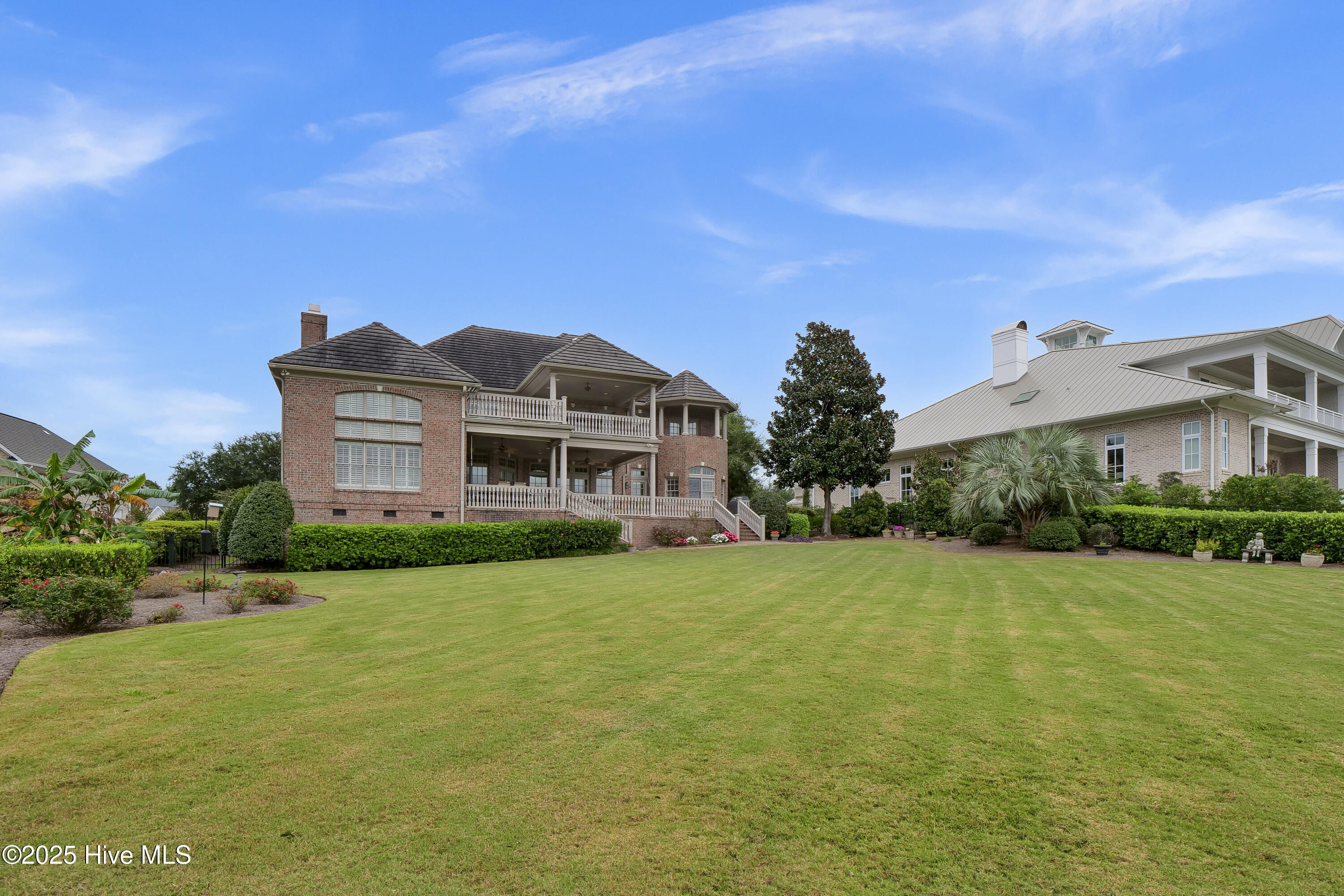 100555376 | Photo 52