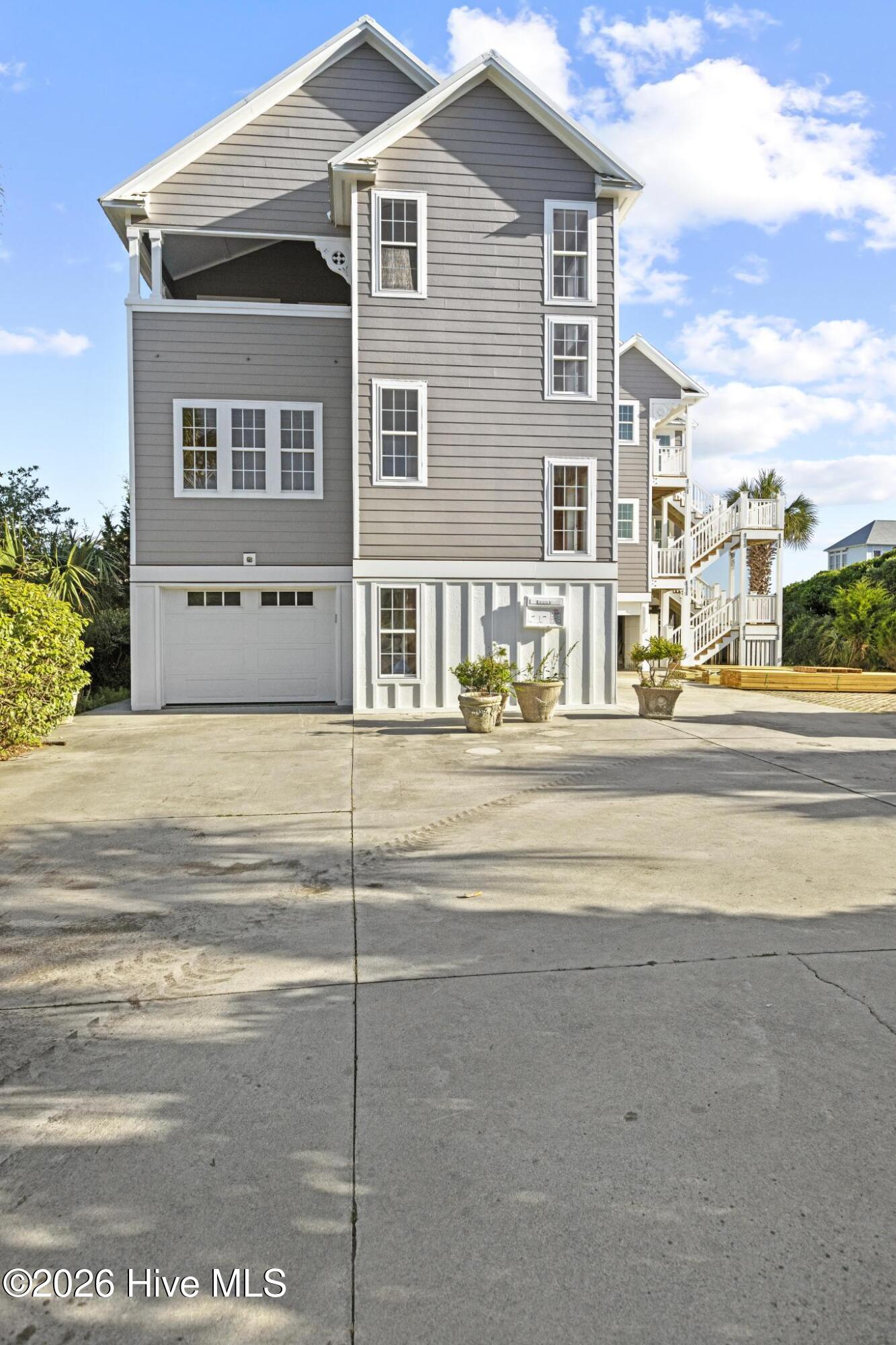 9813 Sandy Court,Emerald Isle