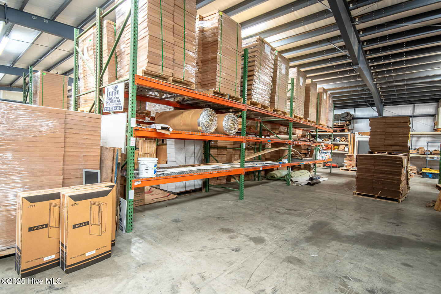 100507866 | Photo 29