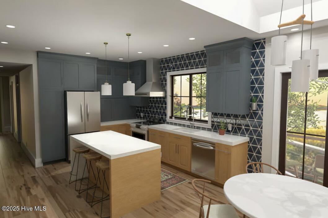 100527366 | Photo 16