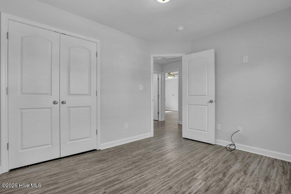 100567817 | Photo 18