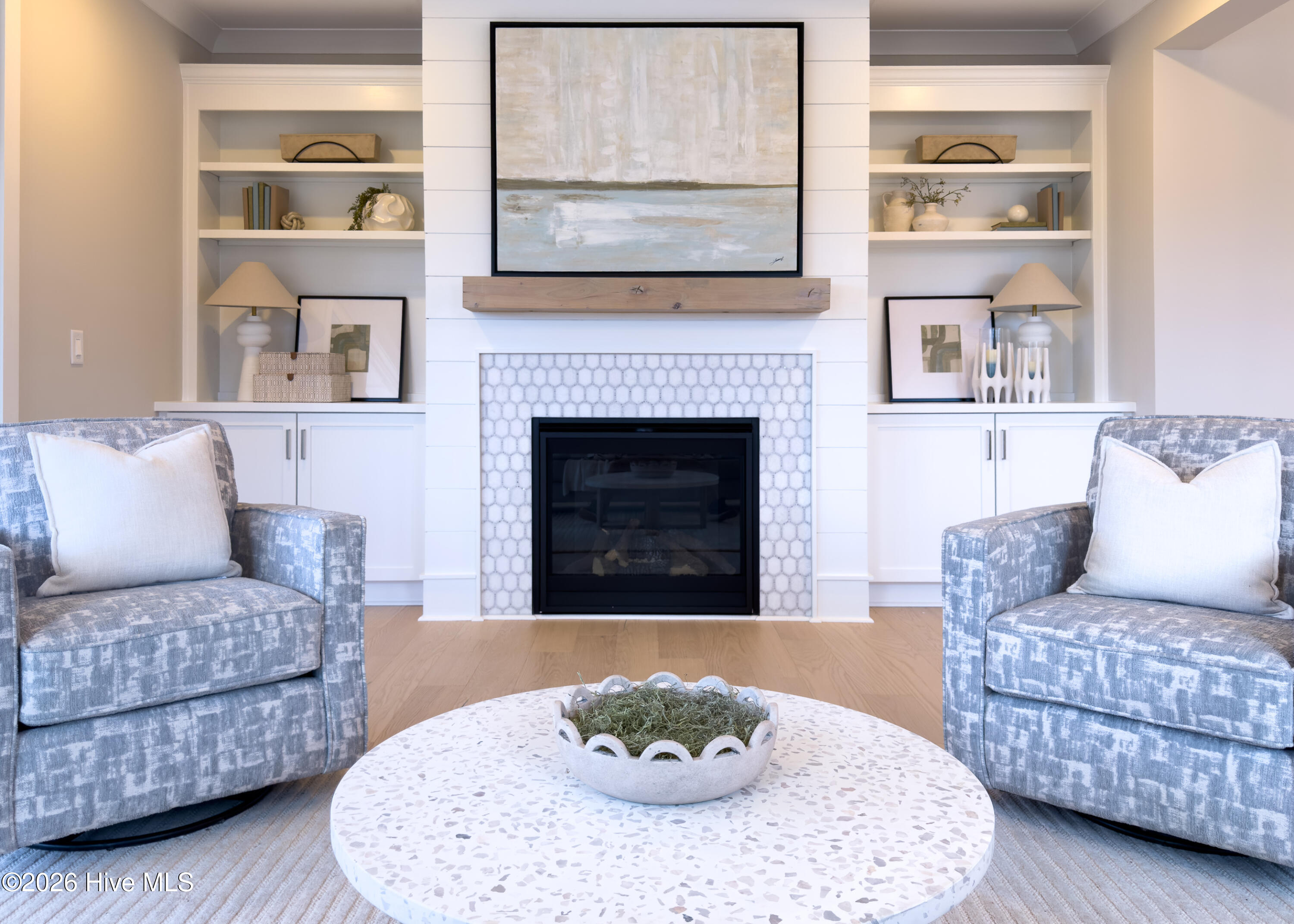 100552553 | Photo 21