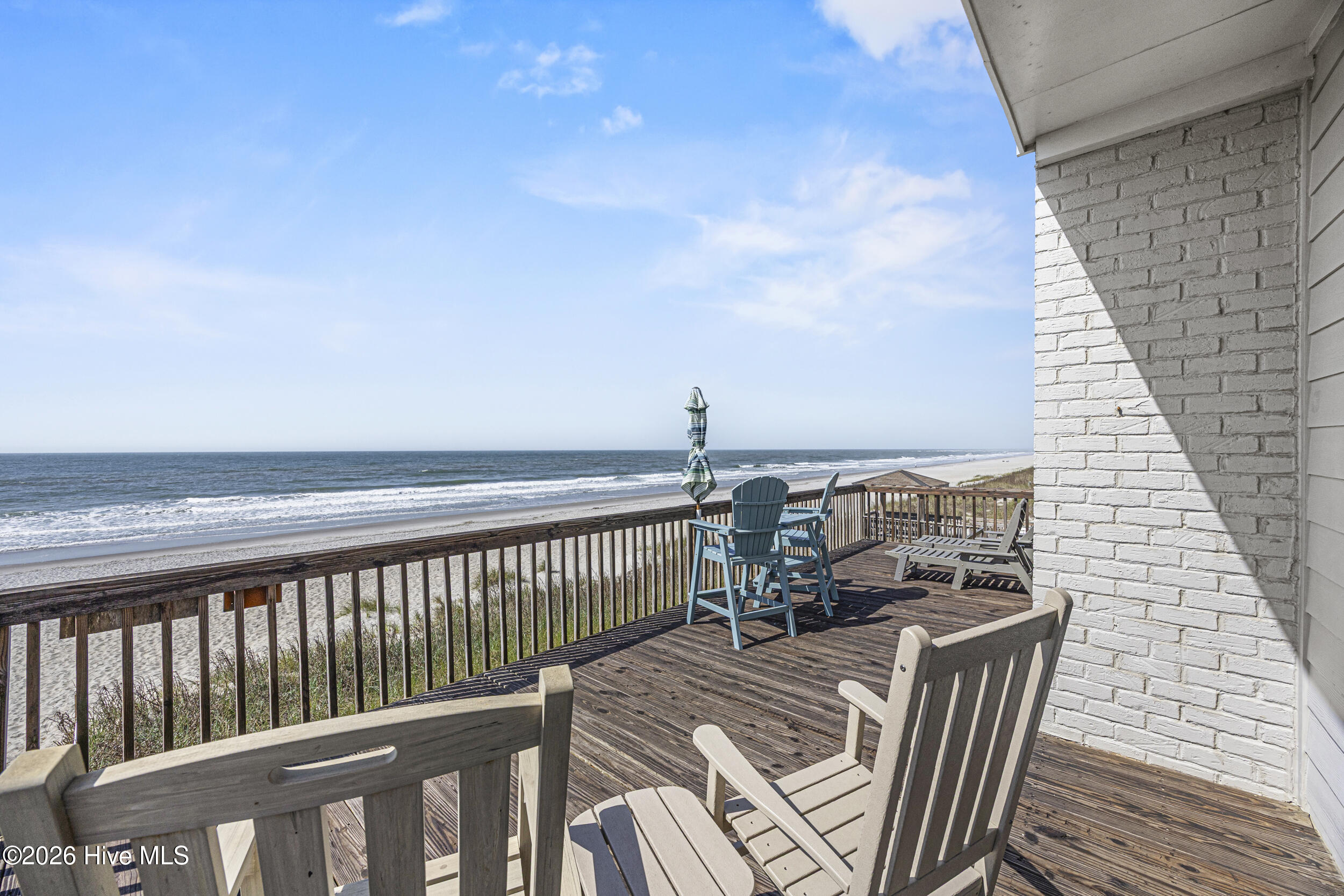 100568545 | Photo 31