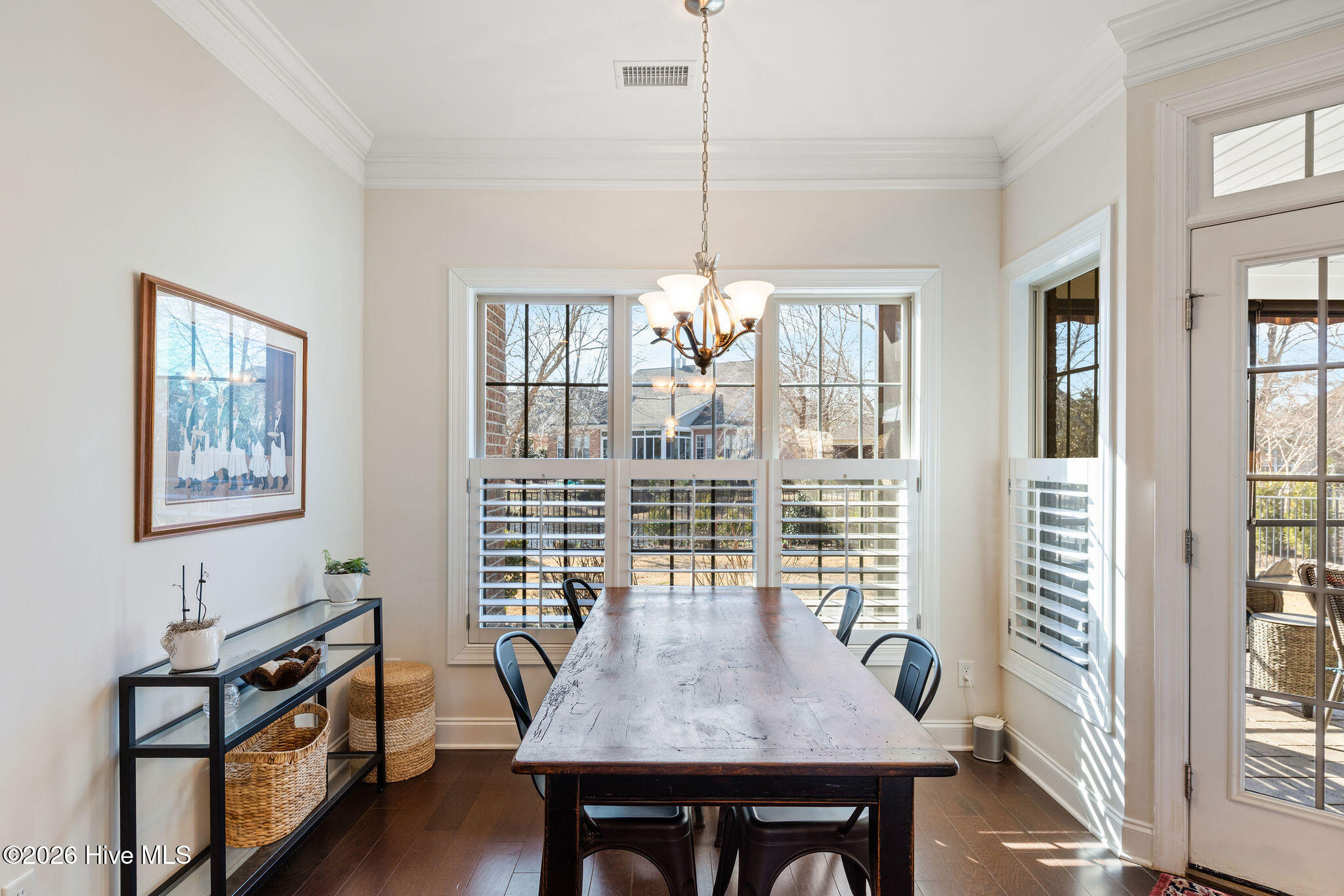 100564801 | Photo 12