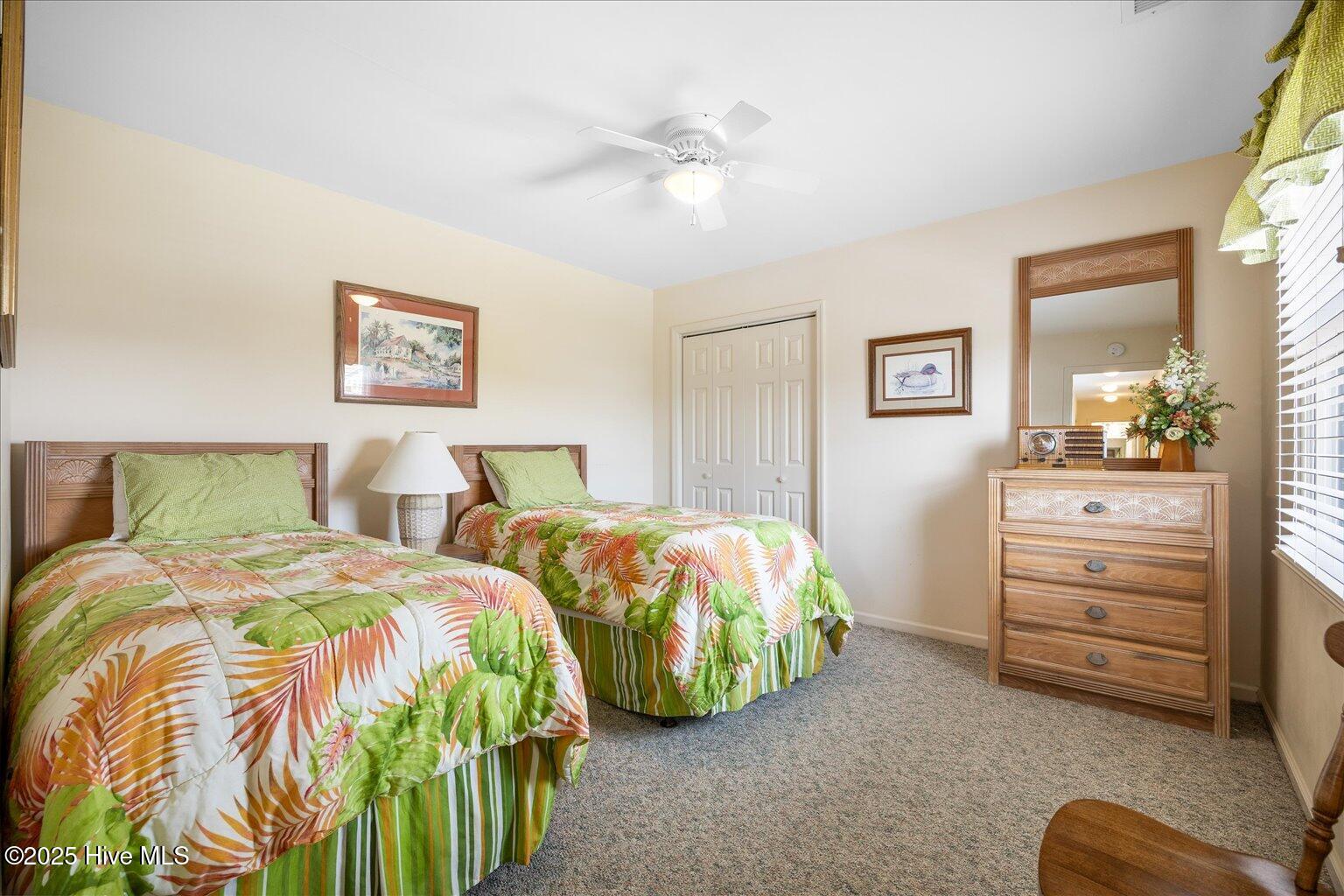 100526123 | Photo 41