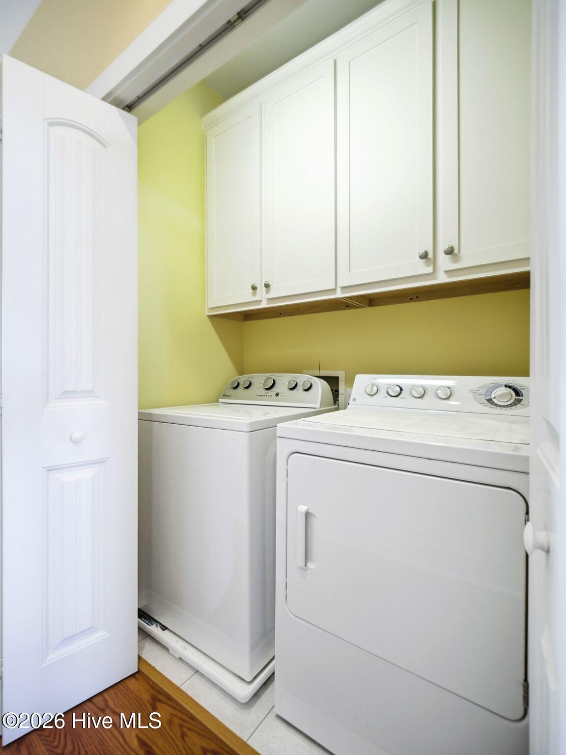 100569349 | Photo 48