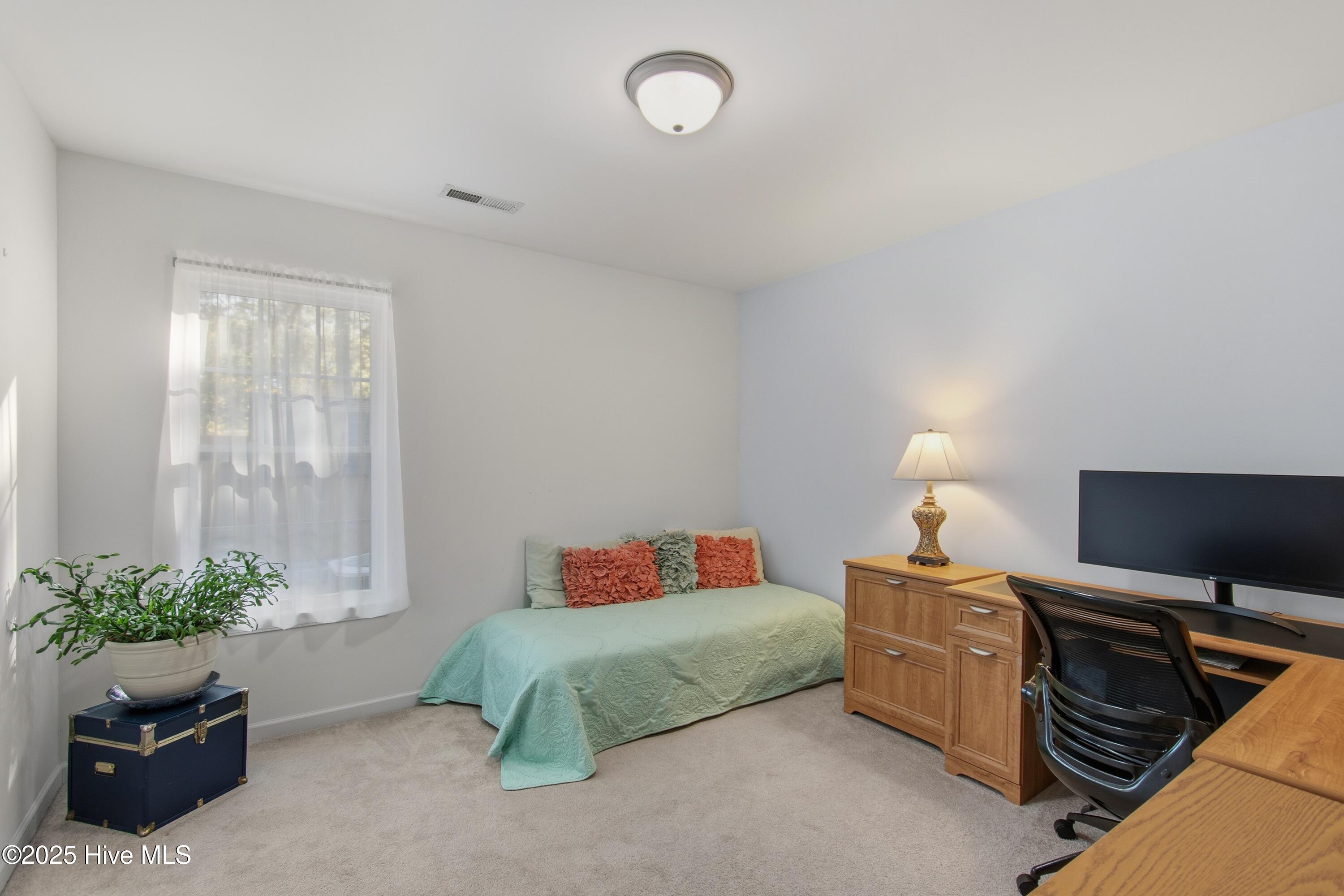 100545881 | Photo 22