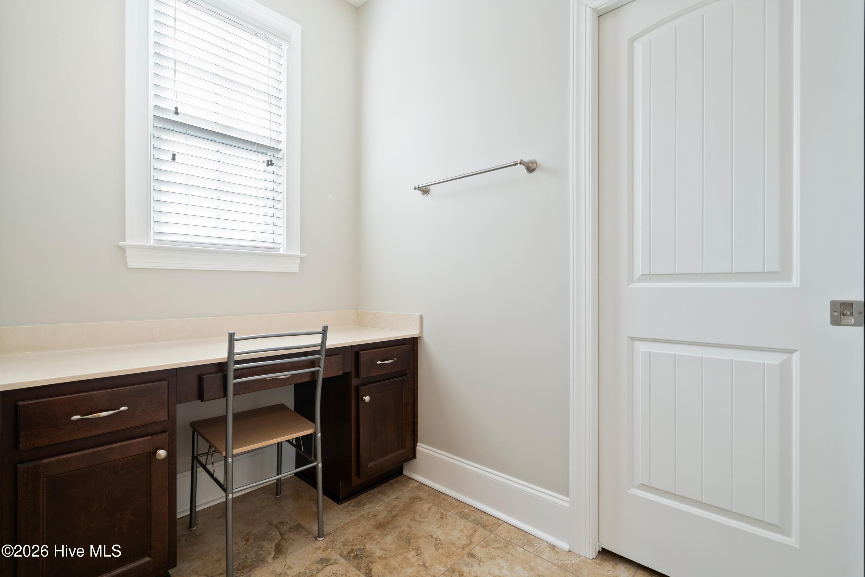 100547652 | Photo 37