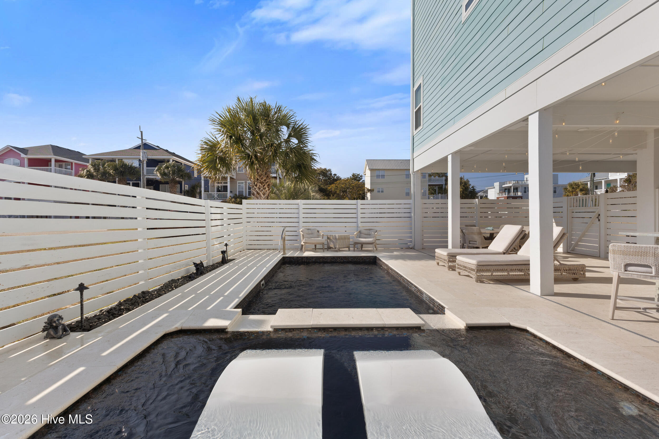 100554534 | Photo 56