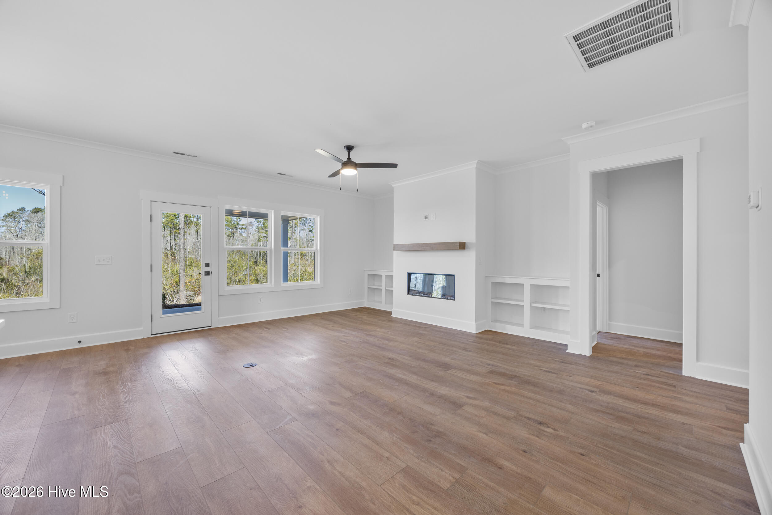 100539836 | Photo 15