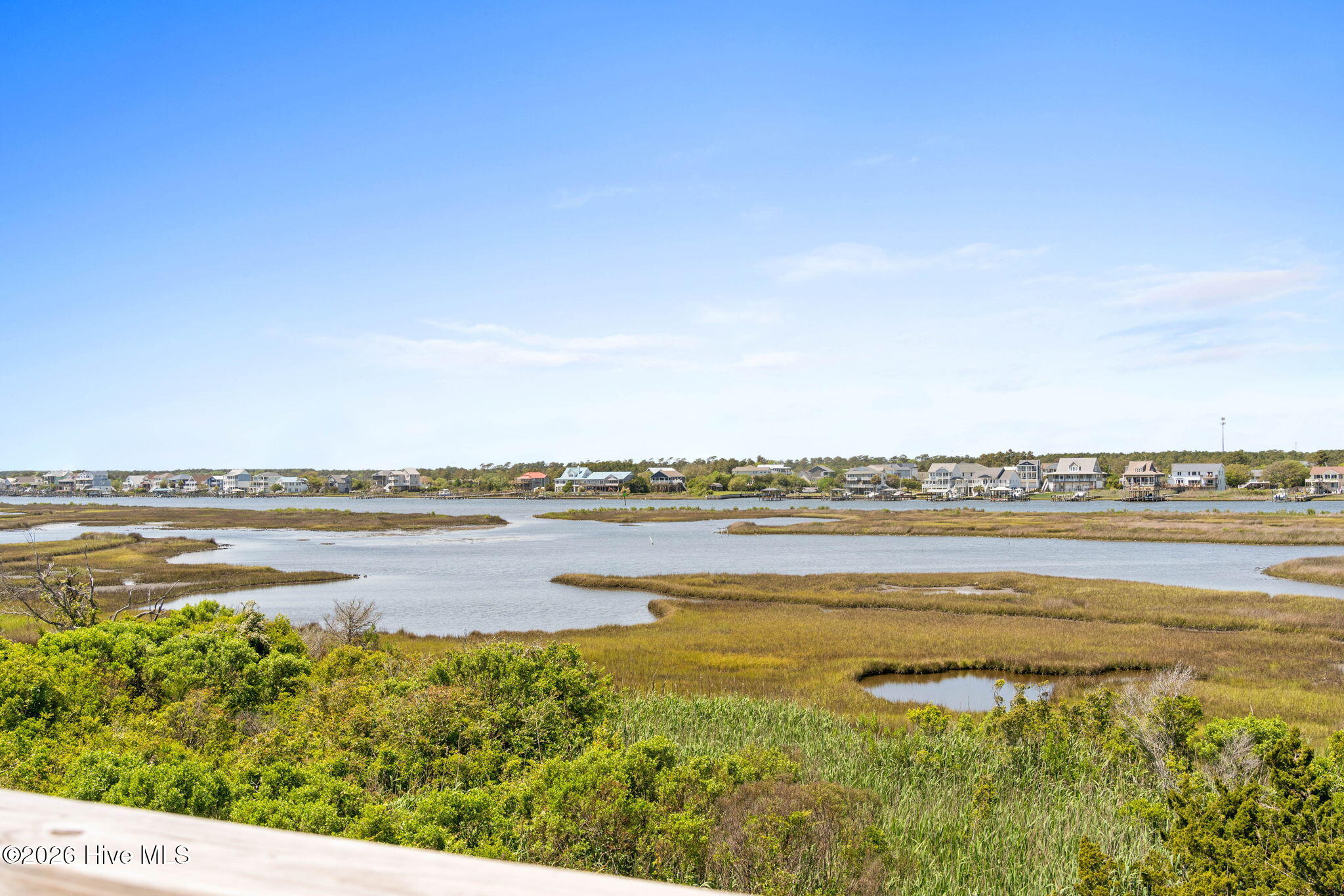 100558415 | Photo 30